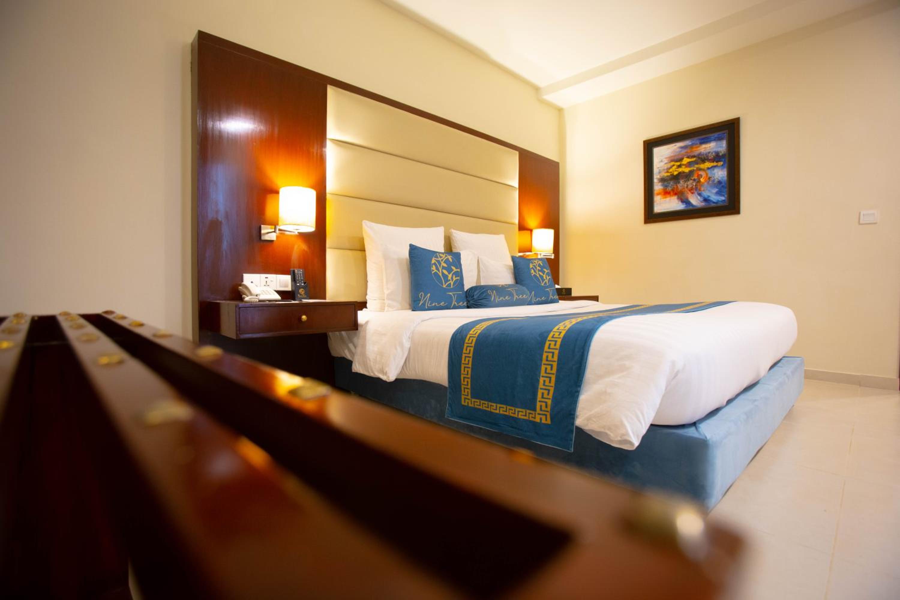 Junior Suite - Photo 1