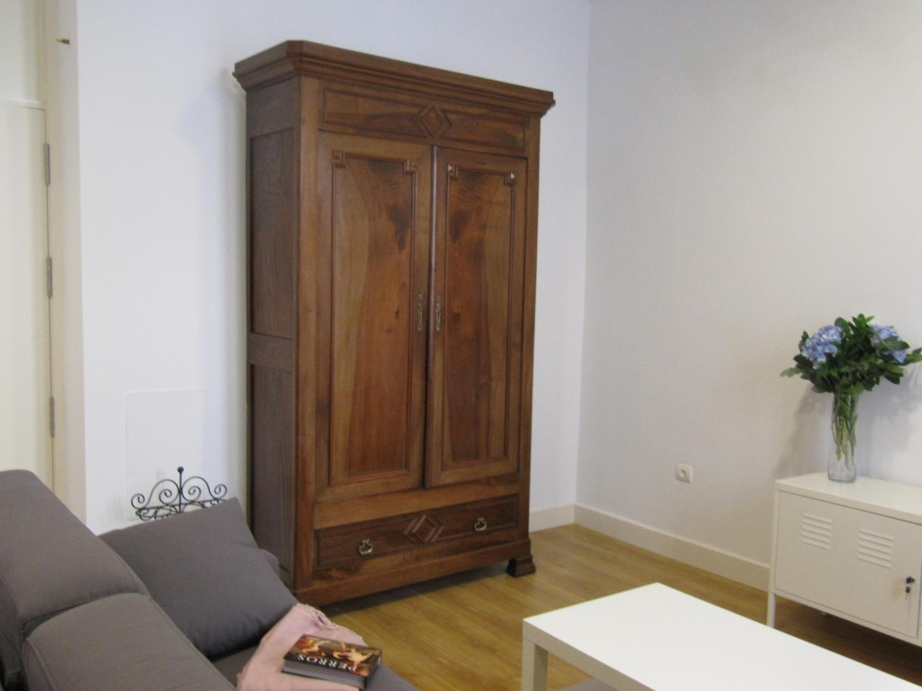 One-Bedroom Apartment (2 - 4 Adults) - Photo 15