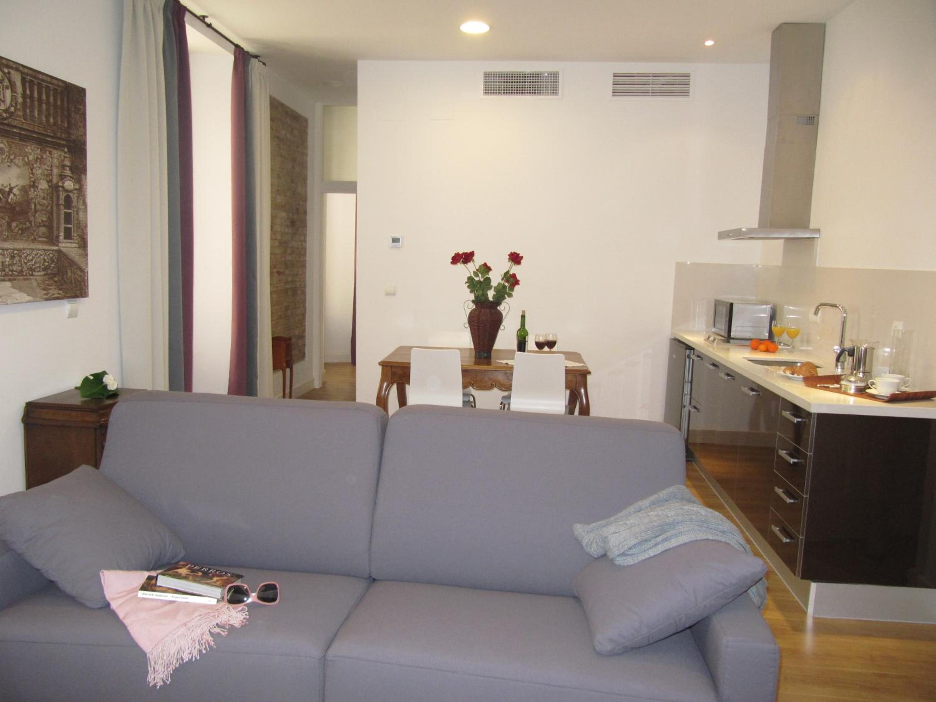 One-Bedroom Apartment (2 - 4 Adults) - Photo 50