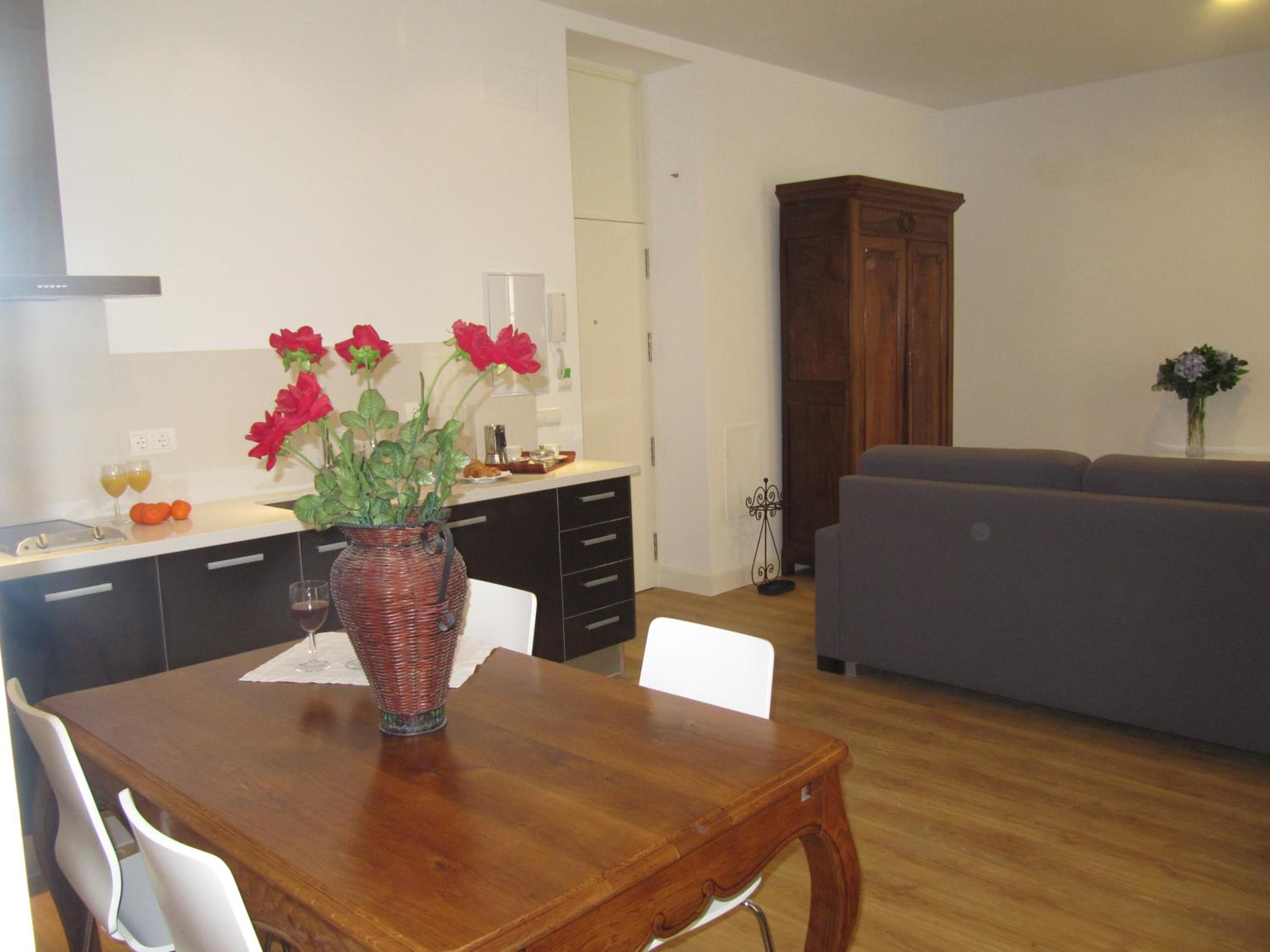 One-Bedroom Apartment (2 - 4 Adults) - Photo 53