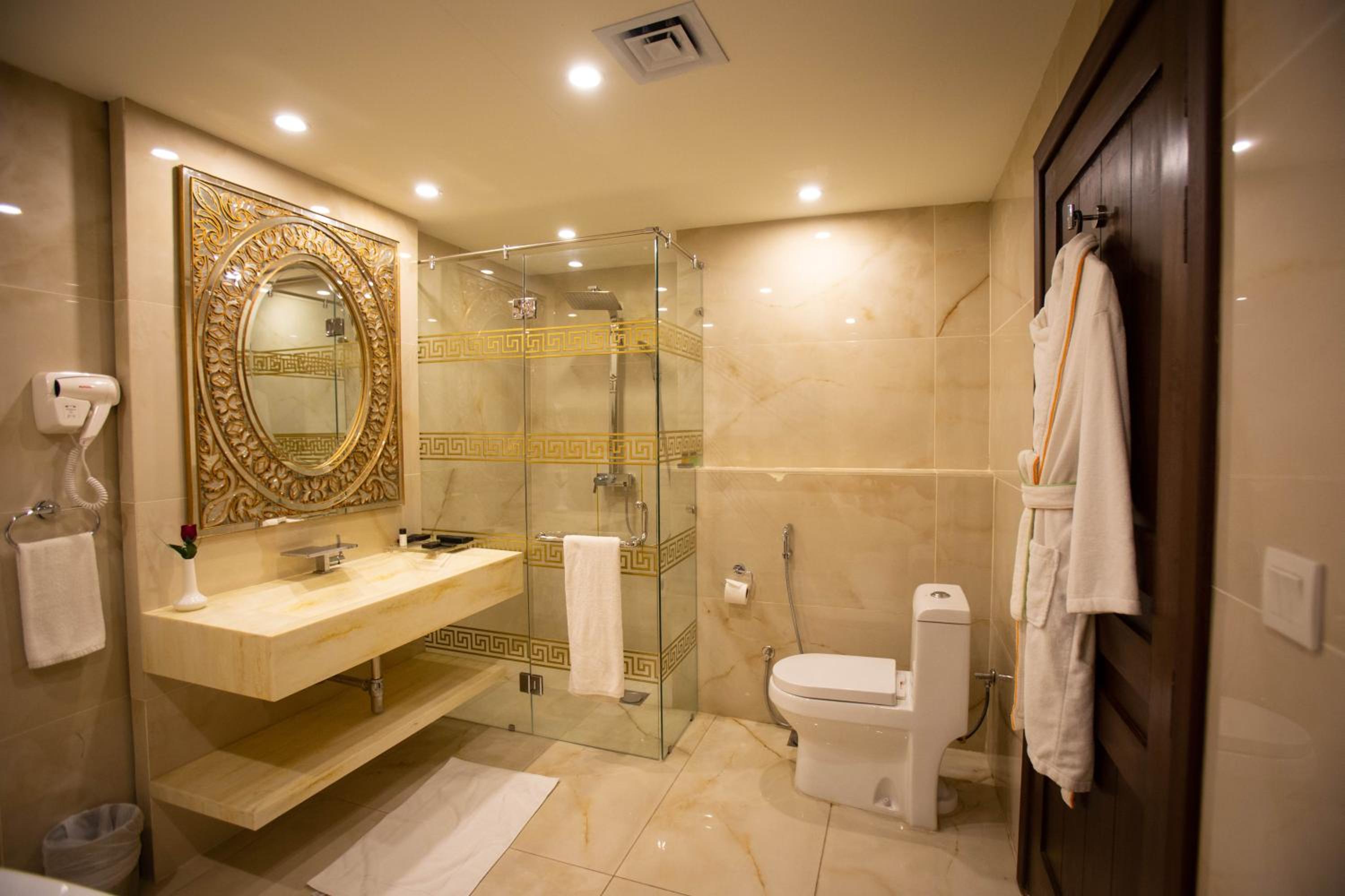 Royal Suite - Photo 4