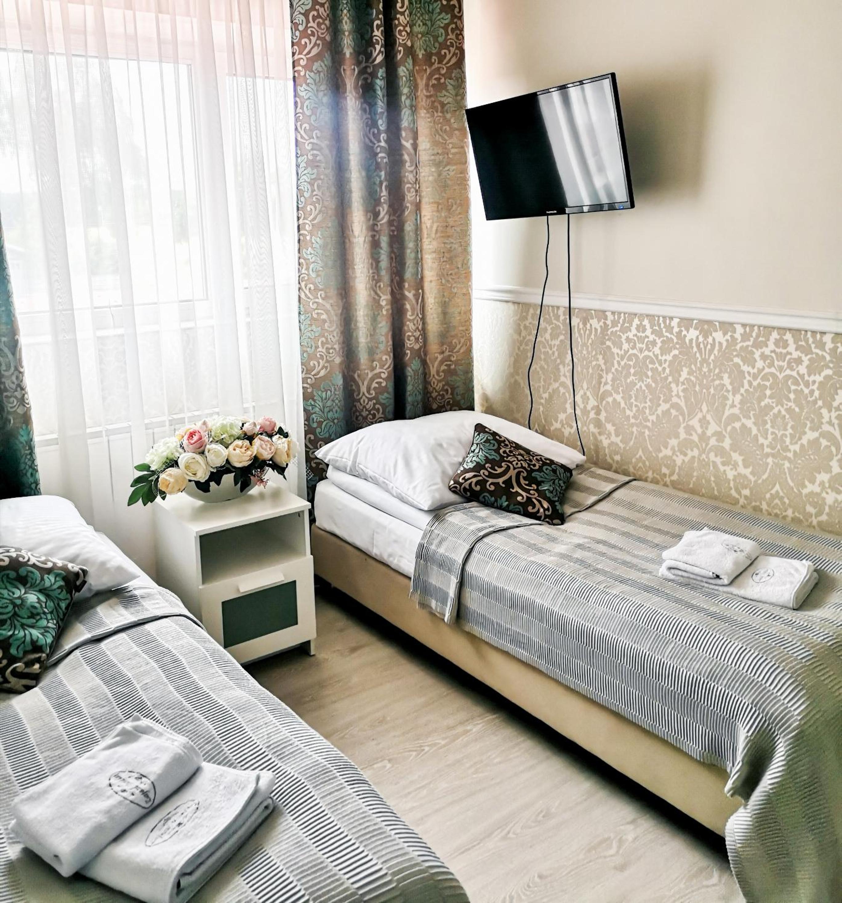 Double Room - Photo 1