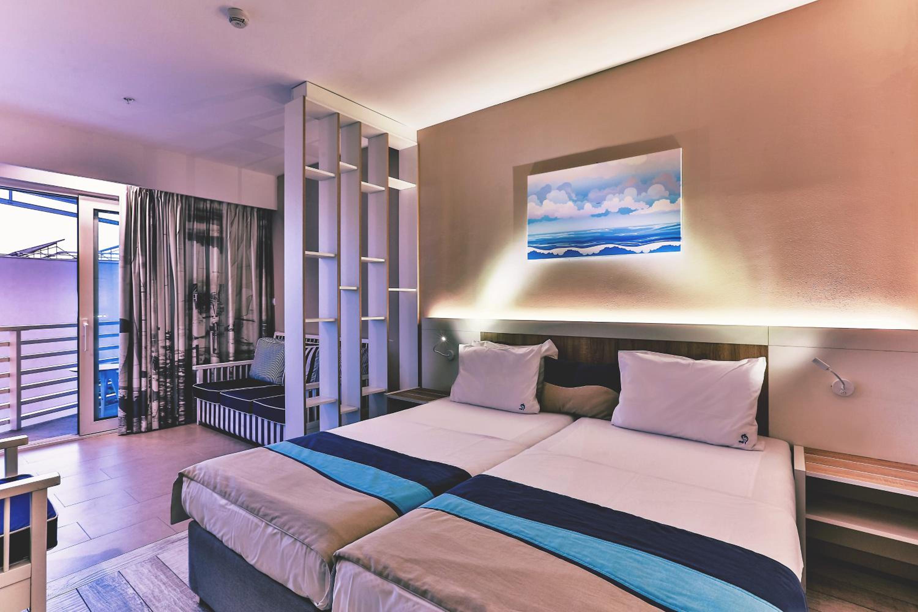 Superior Family Room with Sea View photo 2