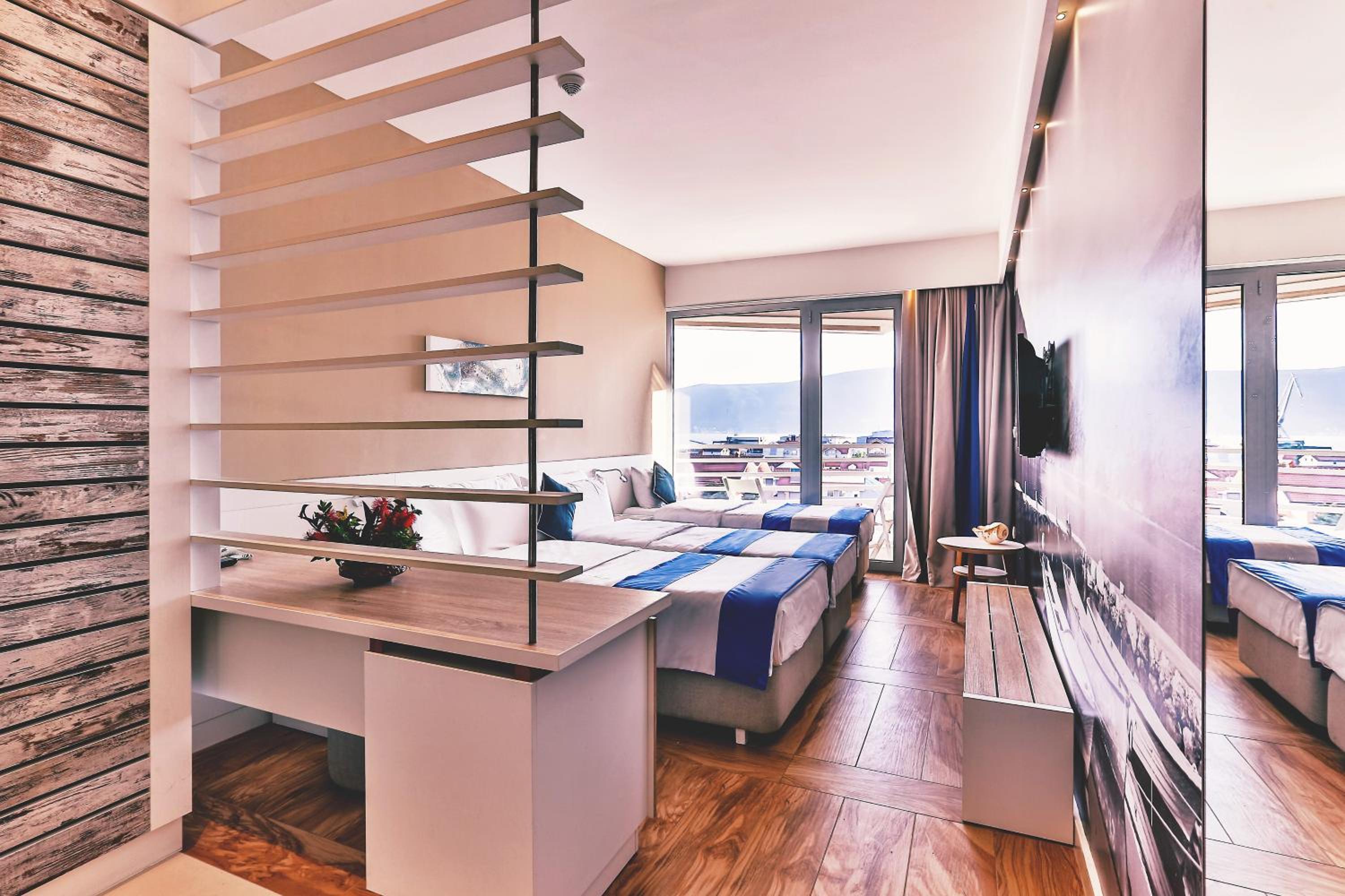Standard Triple Room - Photo 3