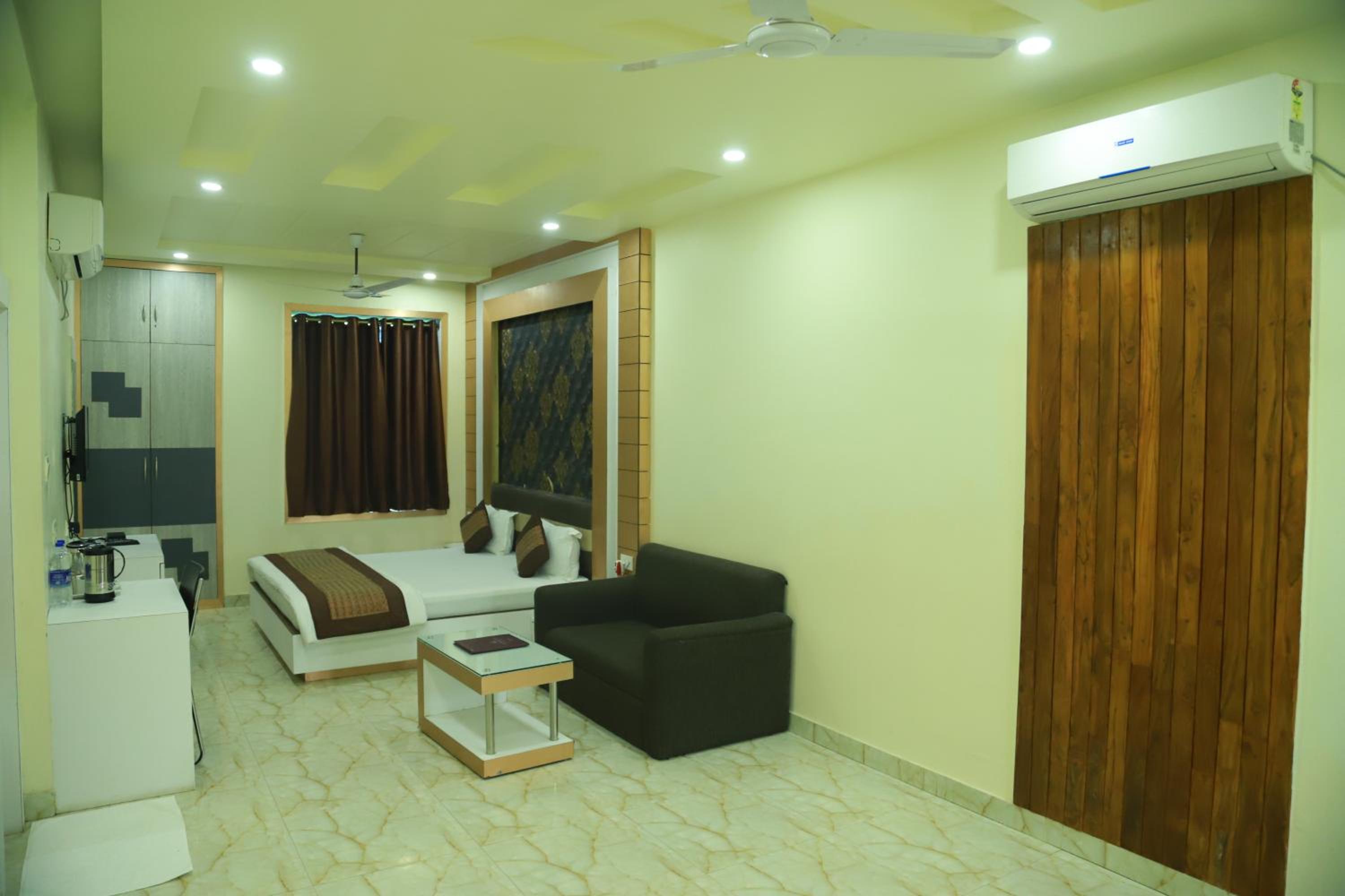 Deluxe Single Room photo 2