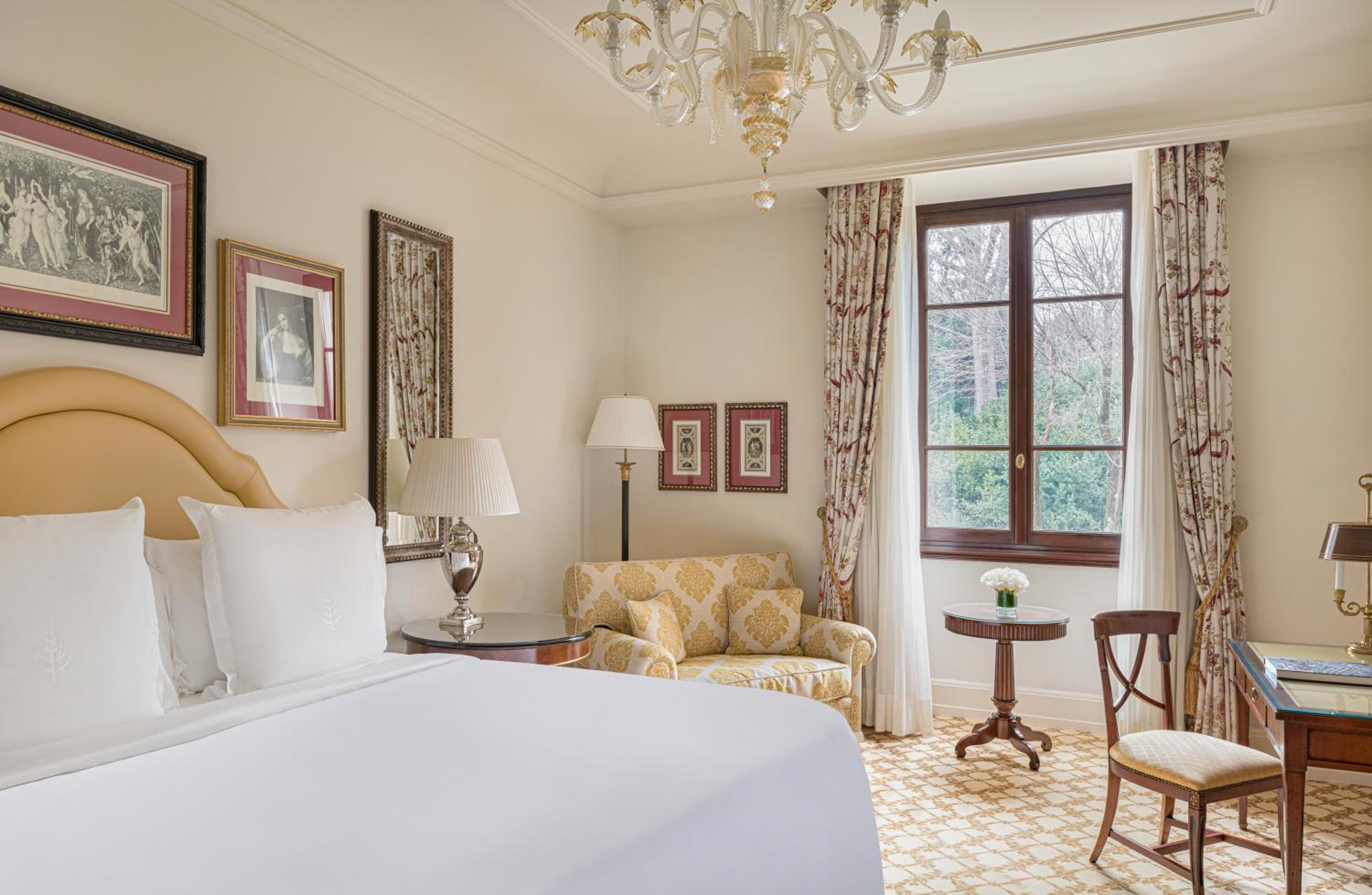 Premier King Room