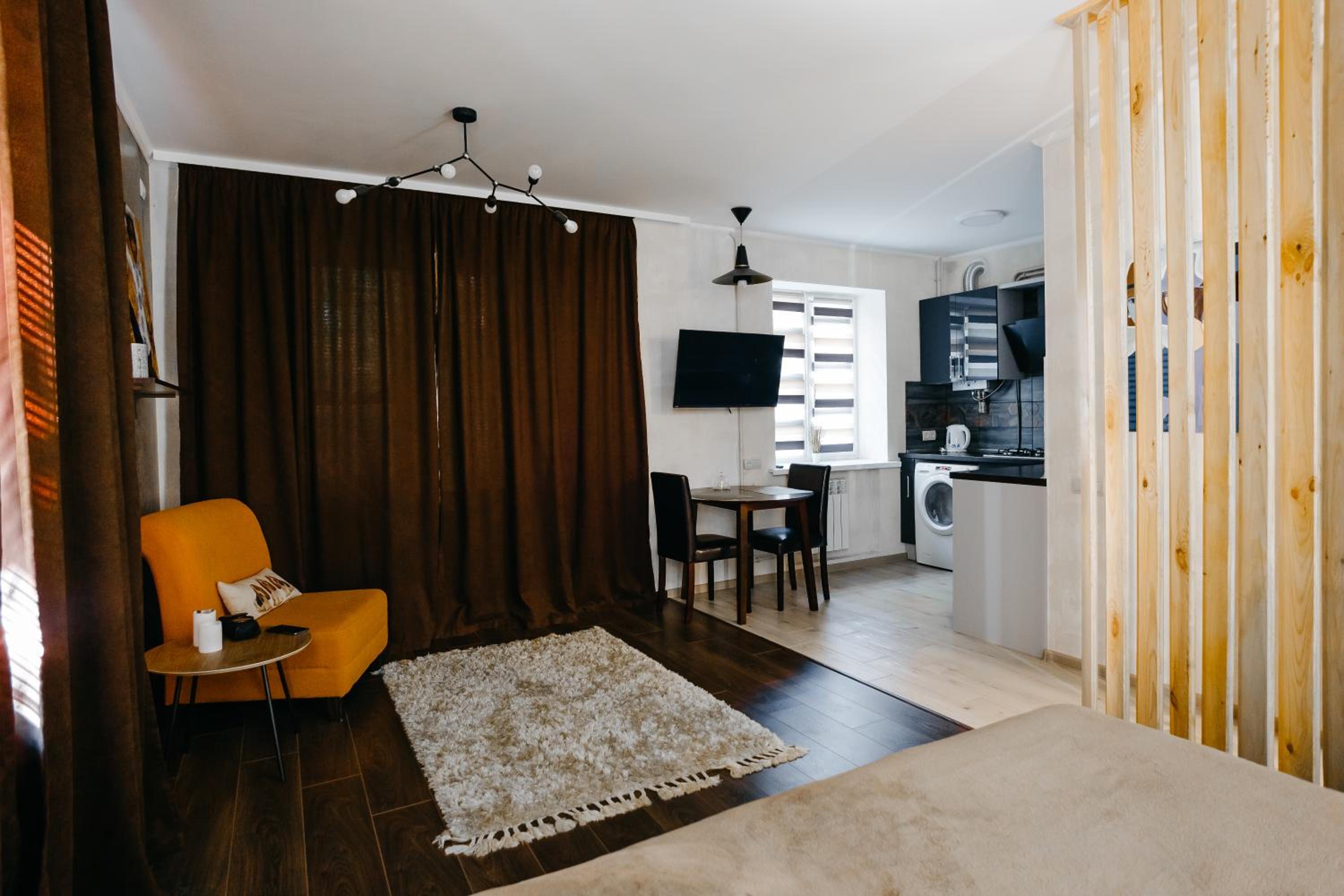 One-Bedroom Apartment photo 3