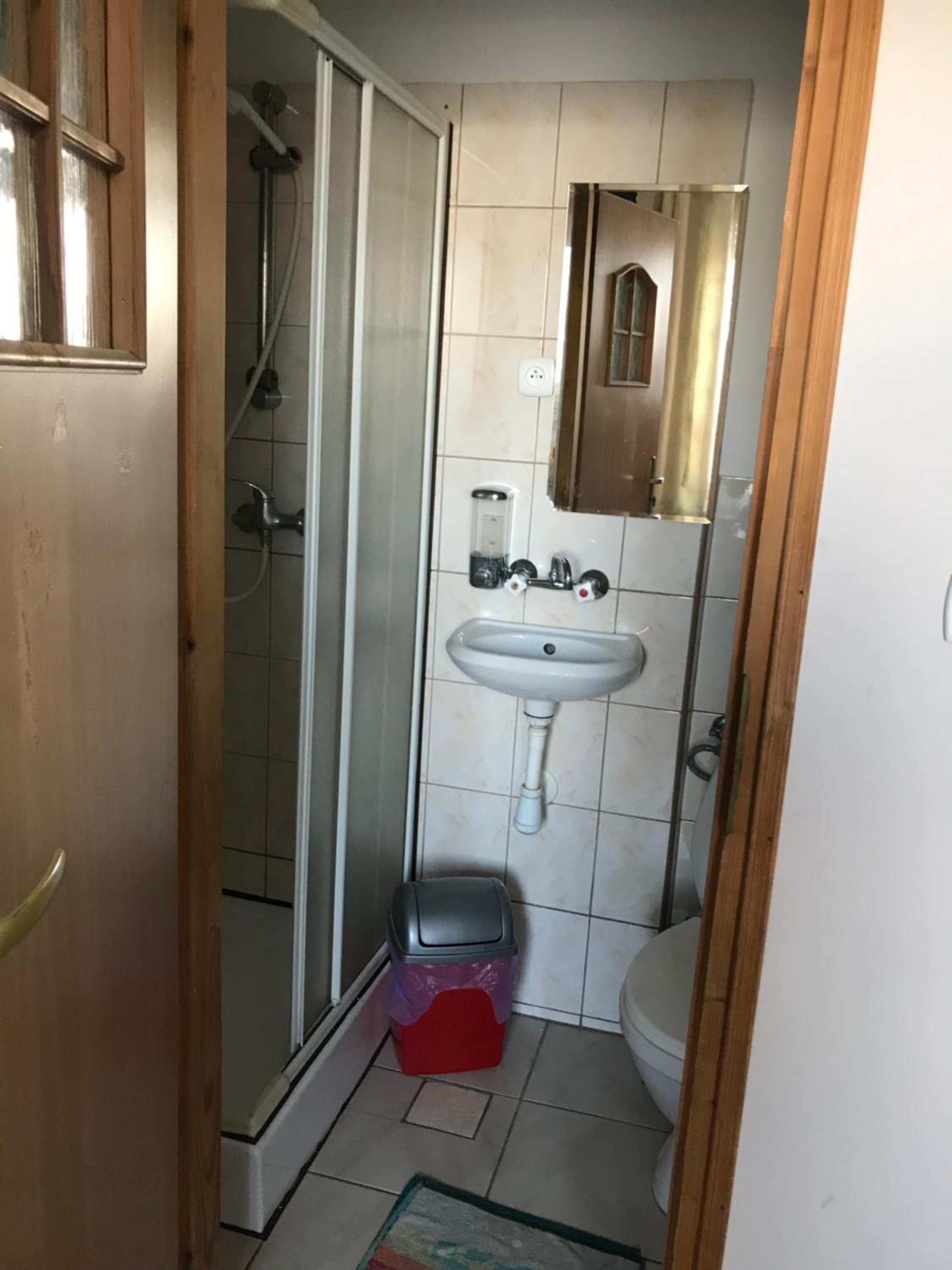 Small Twin Room photo 2