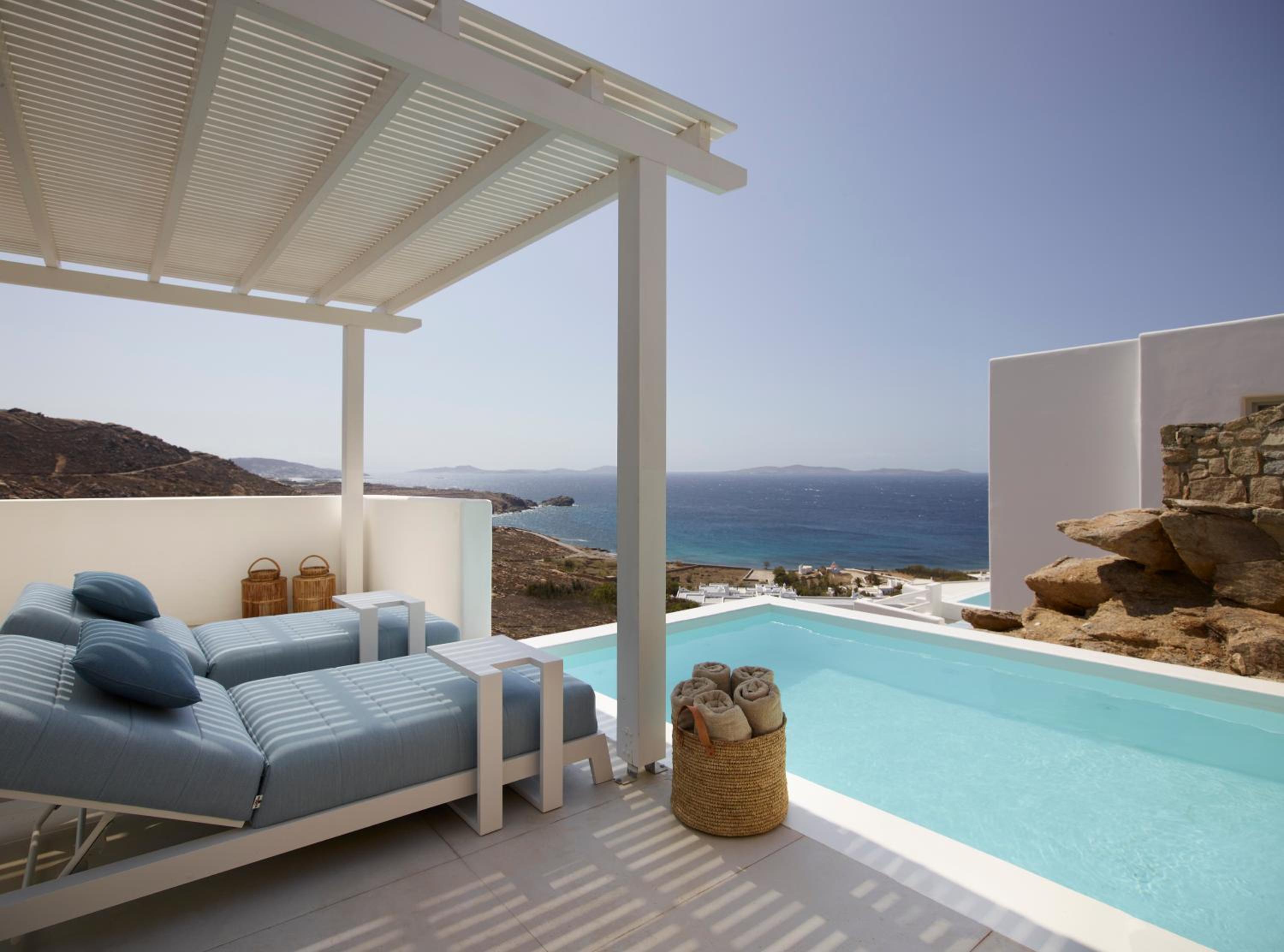 Executive Suite with Private Pool Sea View - Photo 4