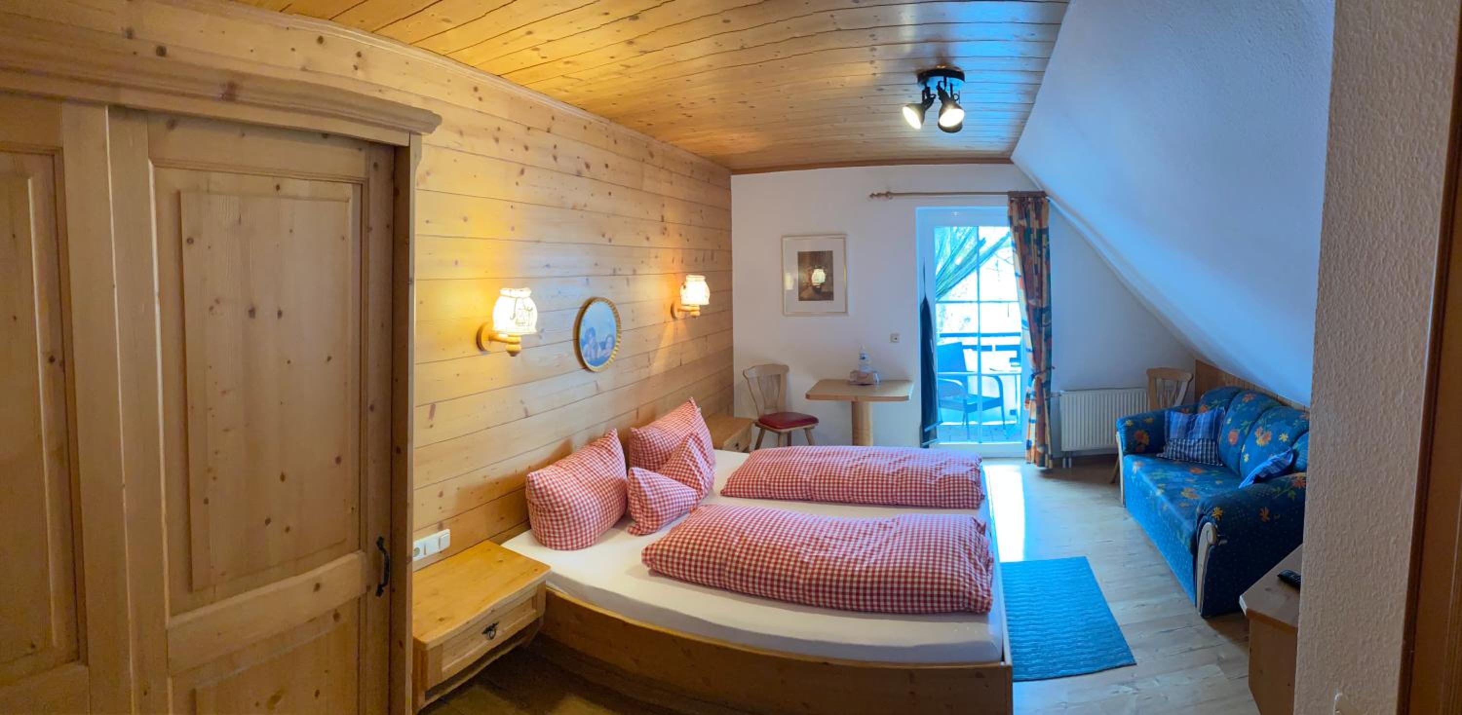 Standard Double or Twin Room photo 2