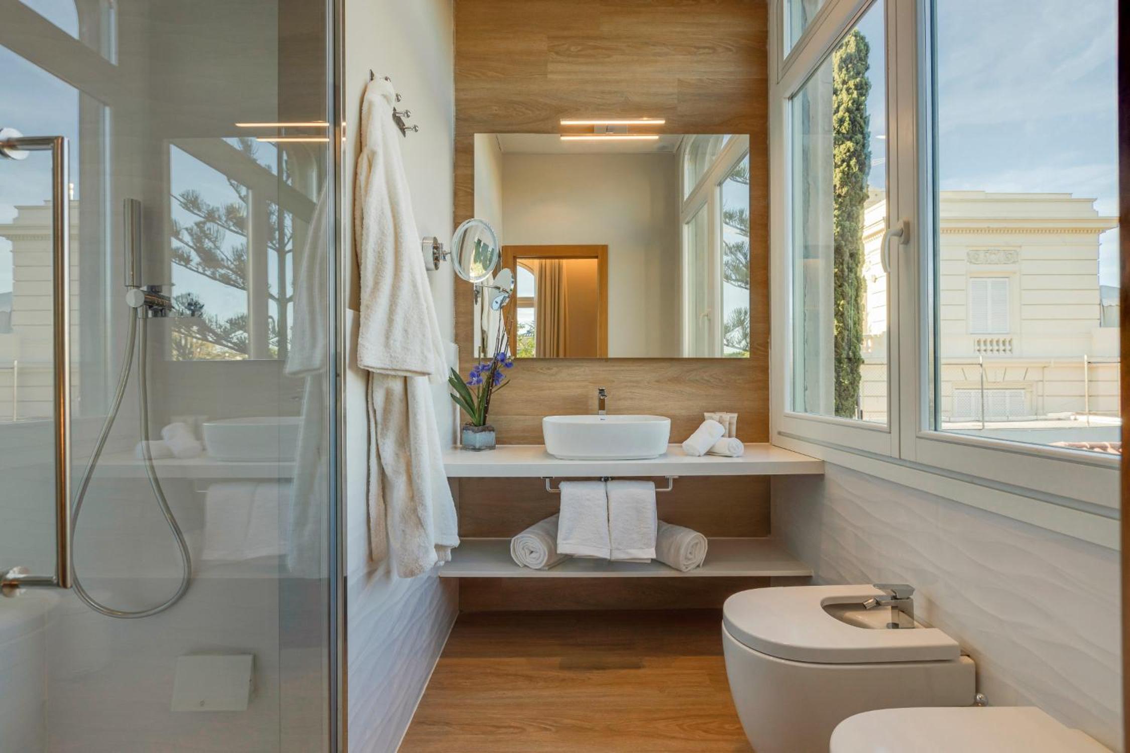Deluxe Superior with Hammam and Hydromassage Bathtub photo 2
