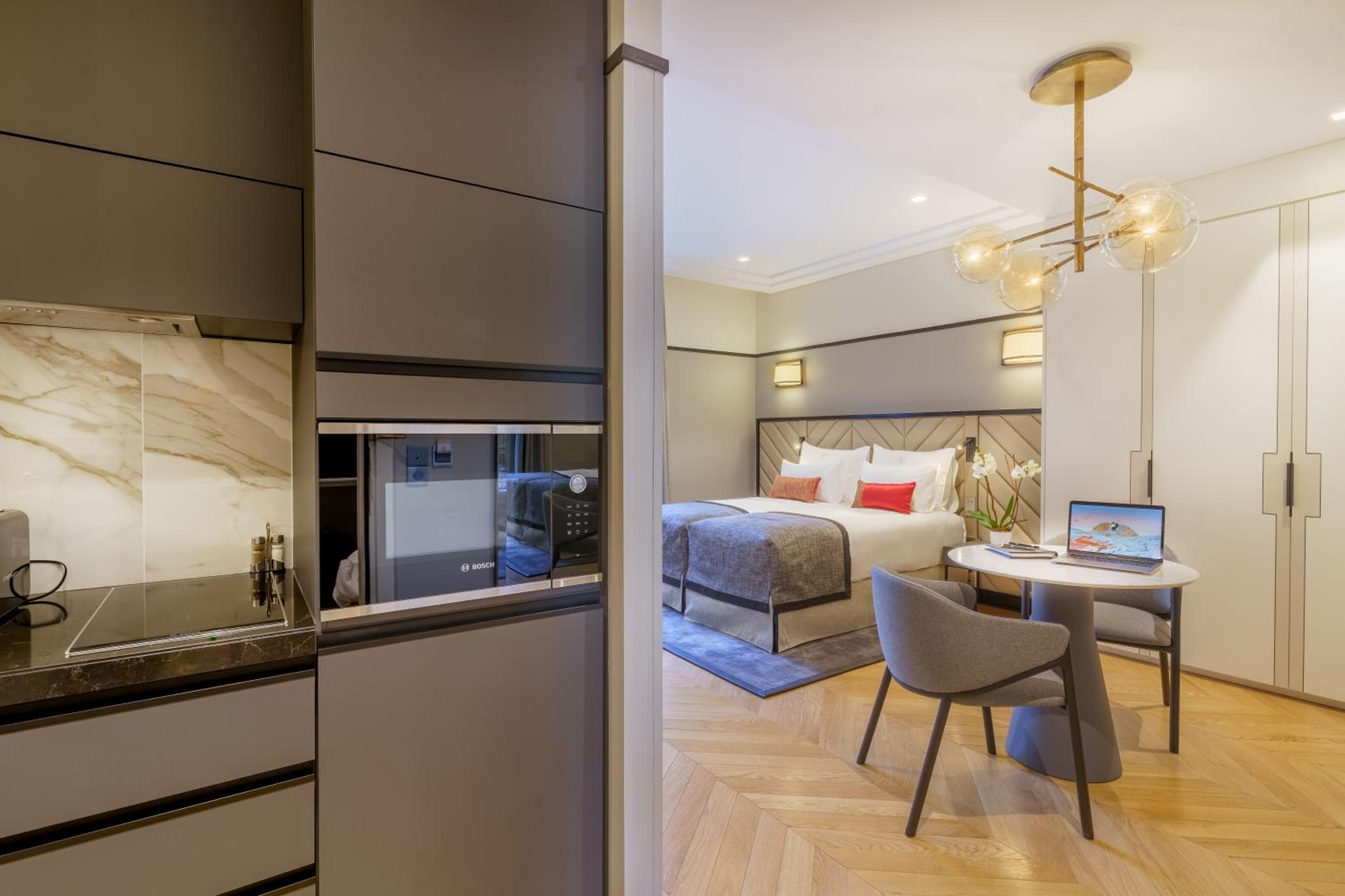 Premier Suite