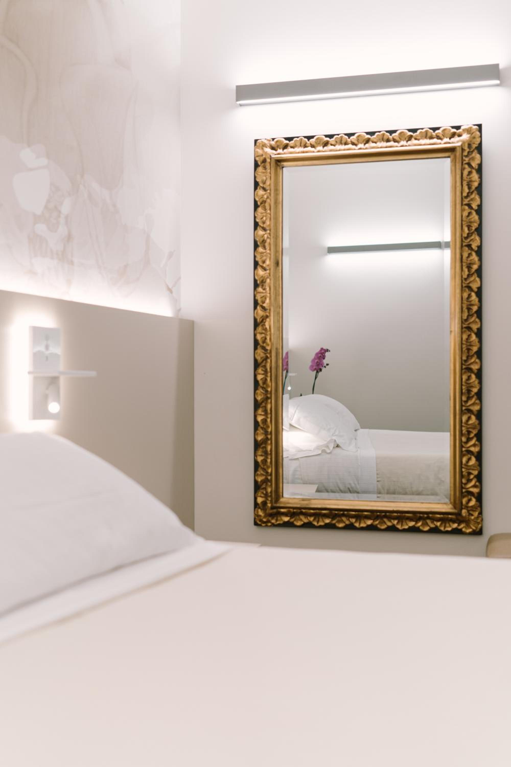 Two Connecting Double Rooms thumbnail 5