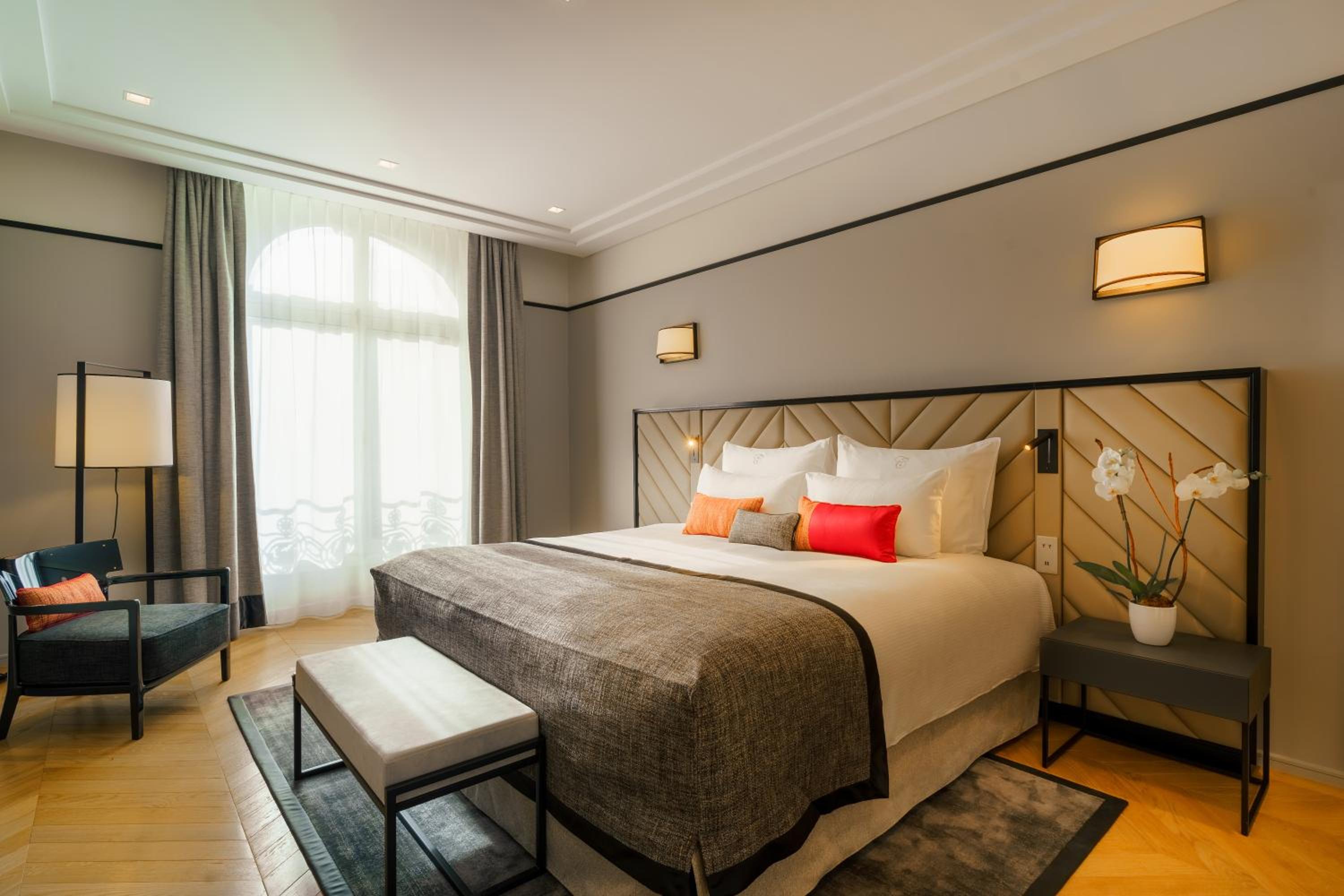 One Bedroom Premier Suite