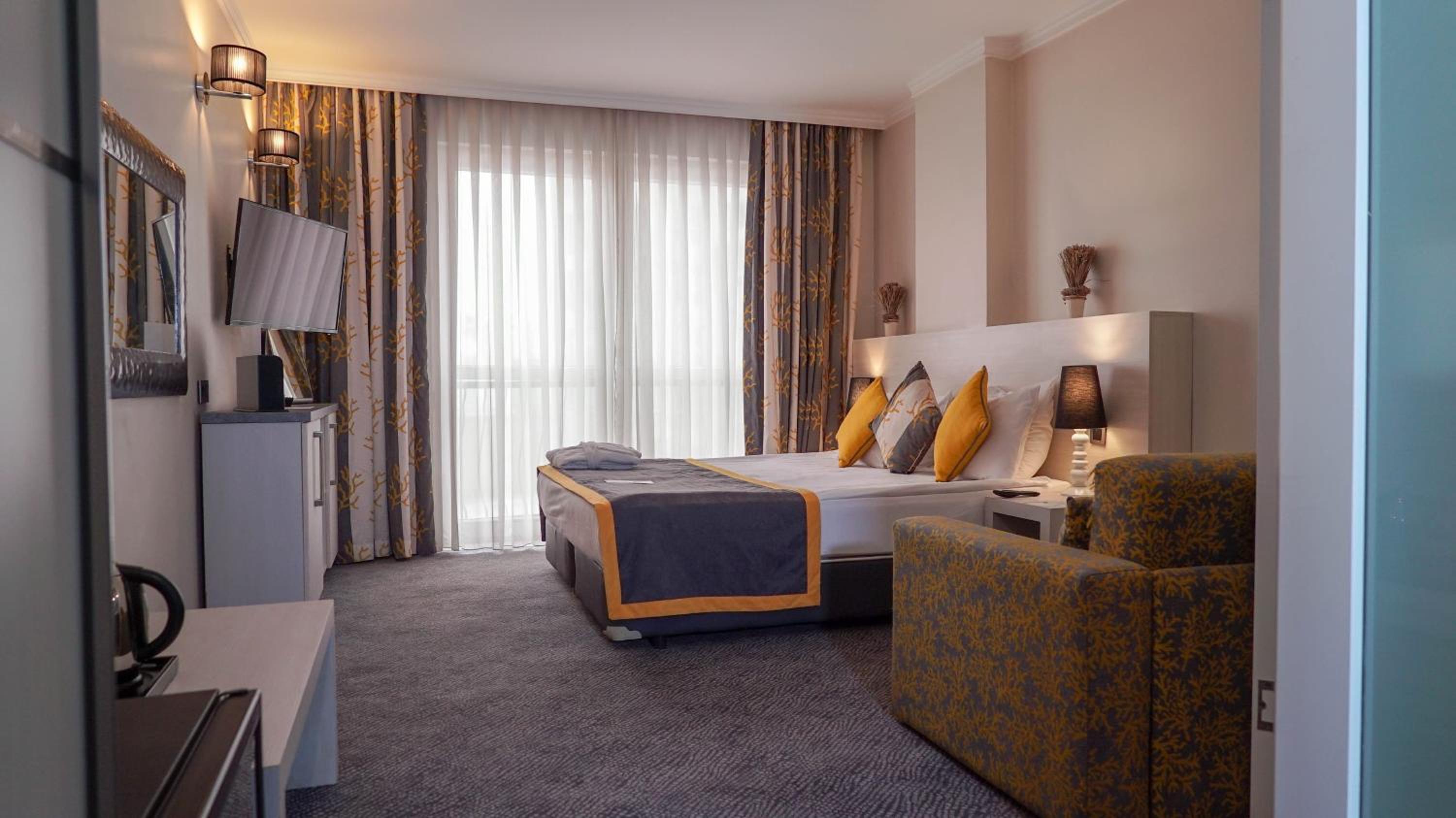 Double or Twin Room - Disability Access photo 3