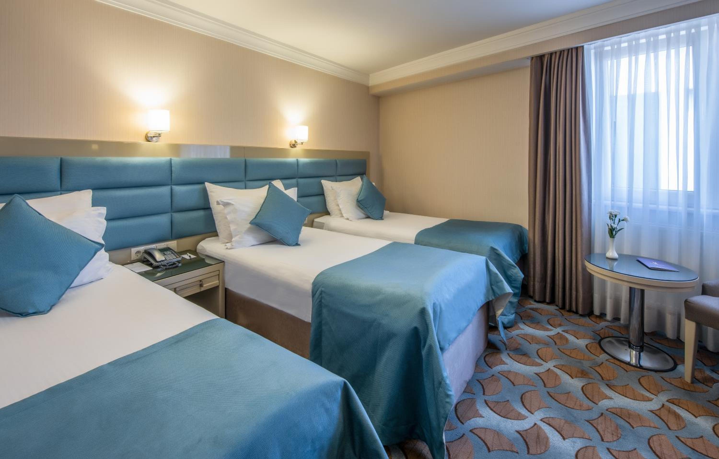 Standard Triple Room photo 3