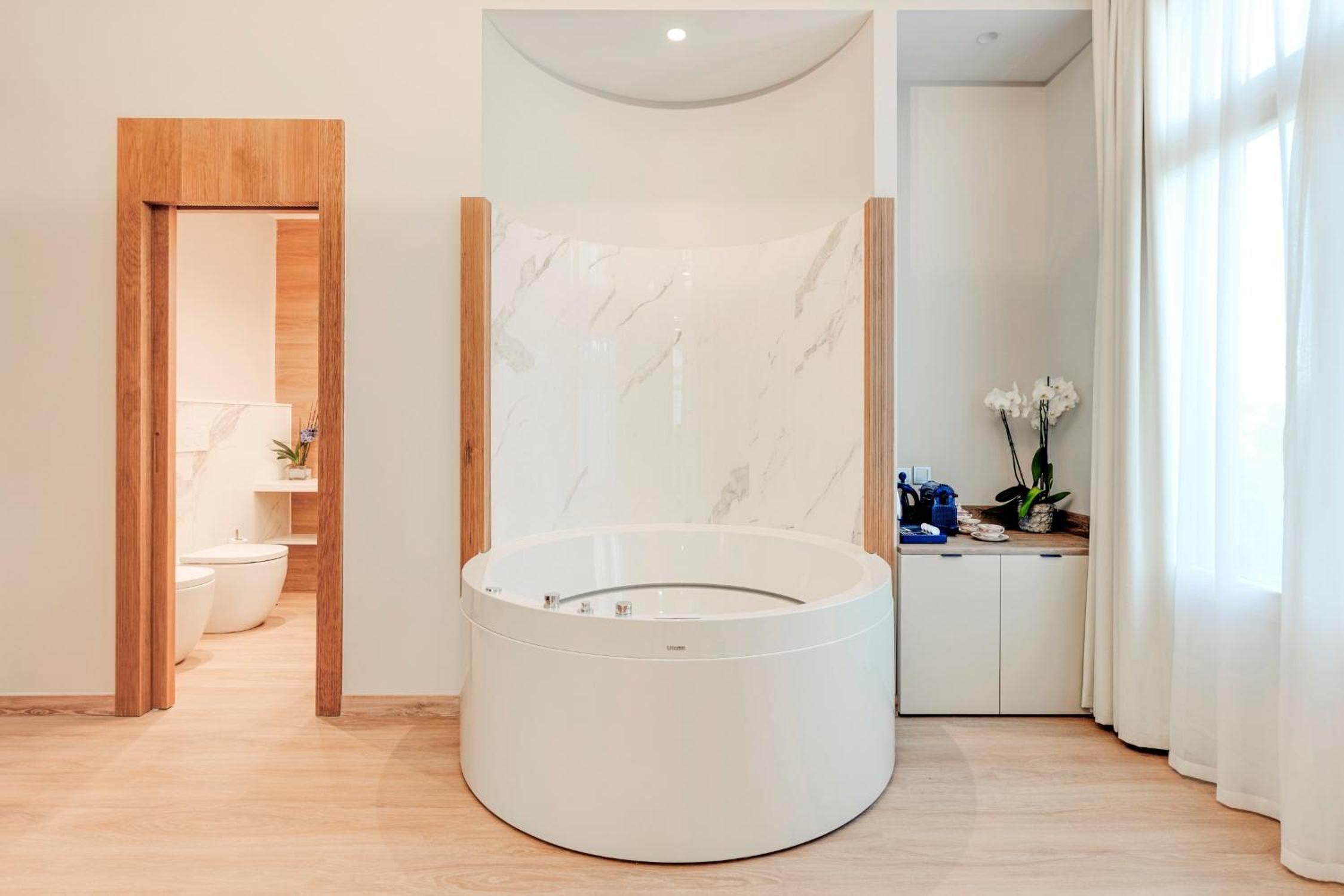 Suite Mirlo con Hammam, Bañera de Hidromasaje y Sauna Suite Mirlo con Hammam, Bañera de Hidromasaje y Sauna