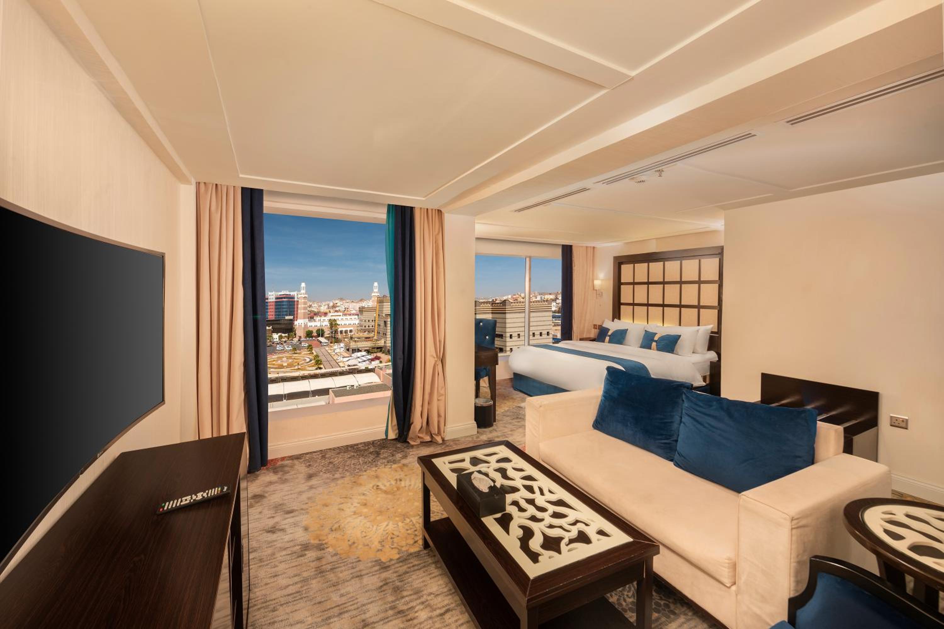 Deluxe Junior Suite