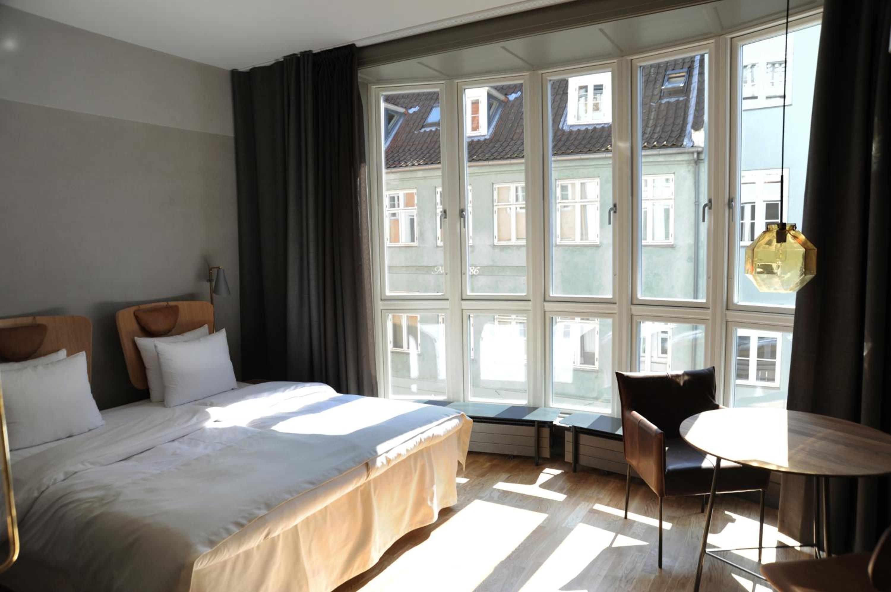 Deluxe Double Room with Panoramic Window - Photo 3