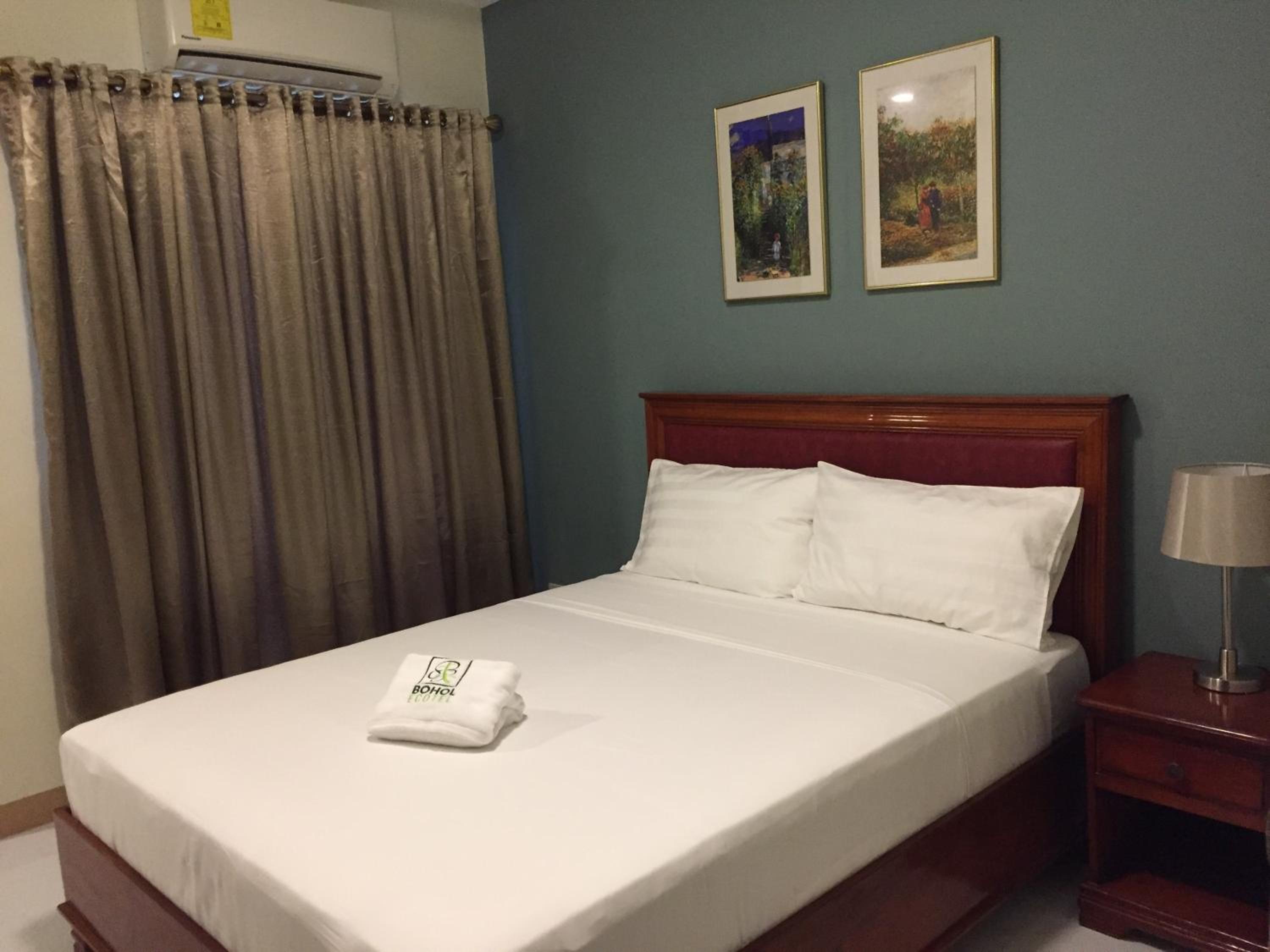 Triple Room with Balcony - Photo 1