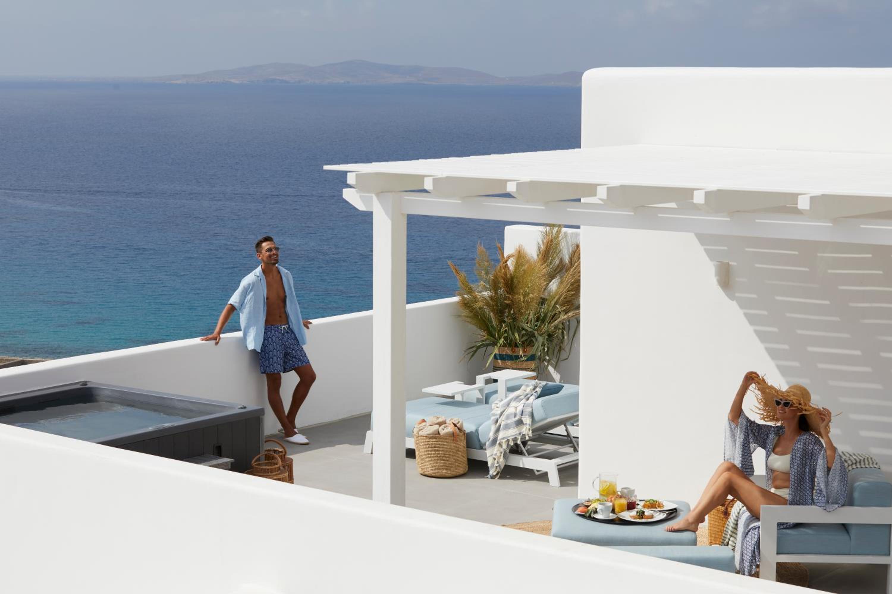 Junior Suite with open air jacuzzi sea view - Photo 3