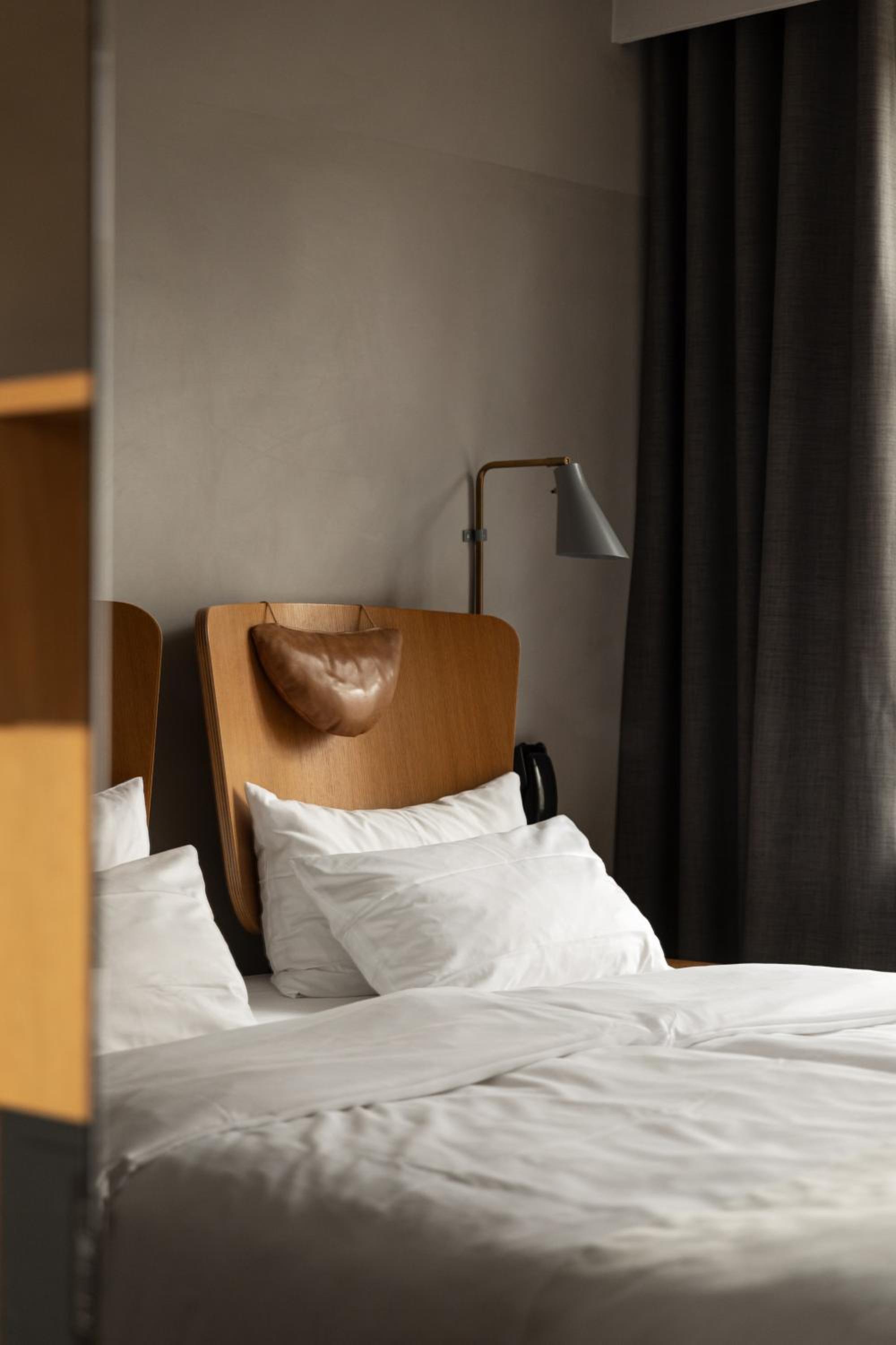 Small Double Room - Photo 5