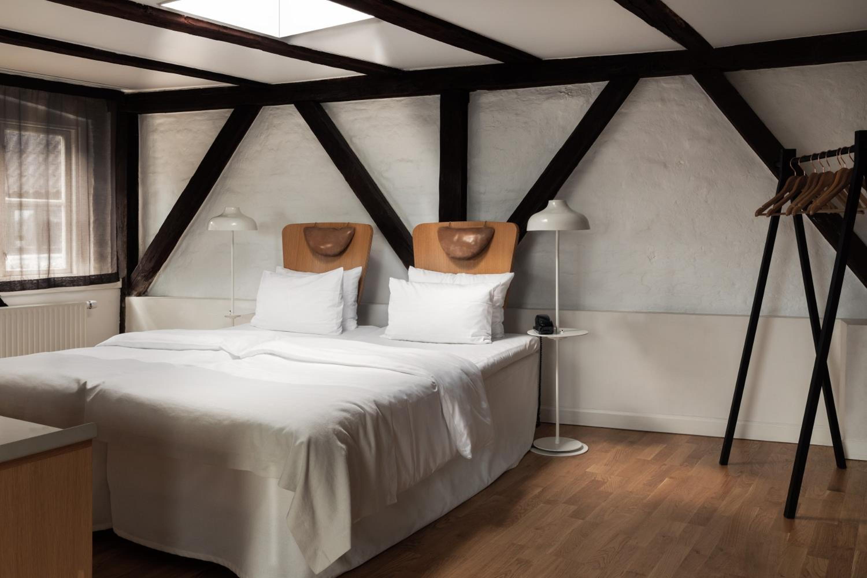 Loft Suite With Private Rooftop Balcony photo 1