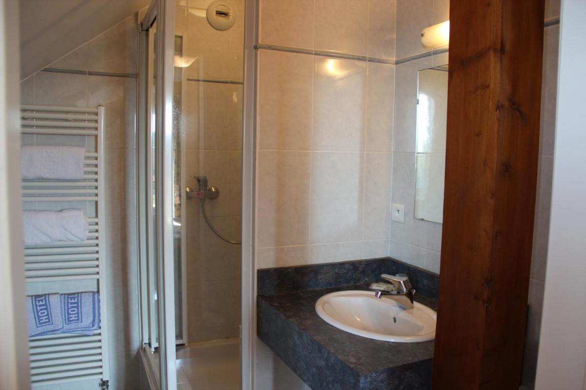 Quadruple Room - Photo 2