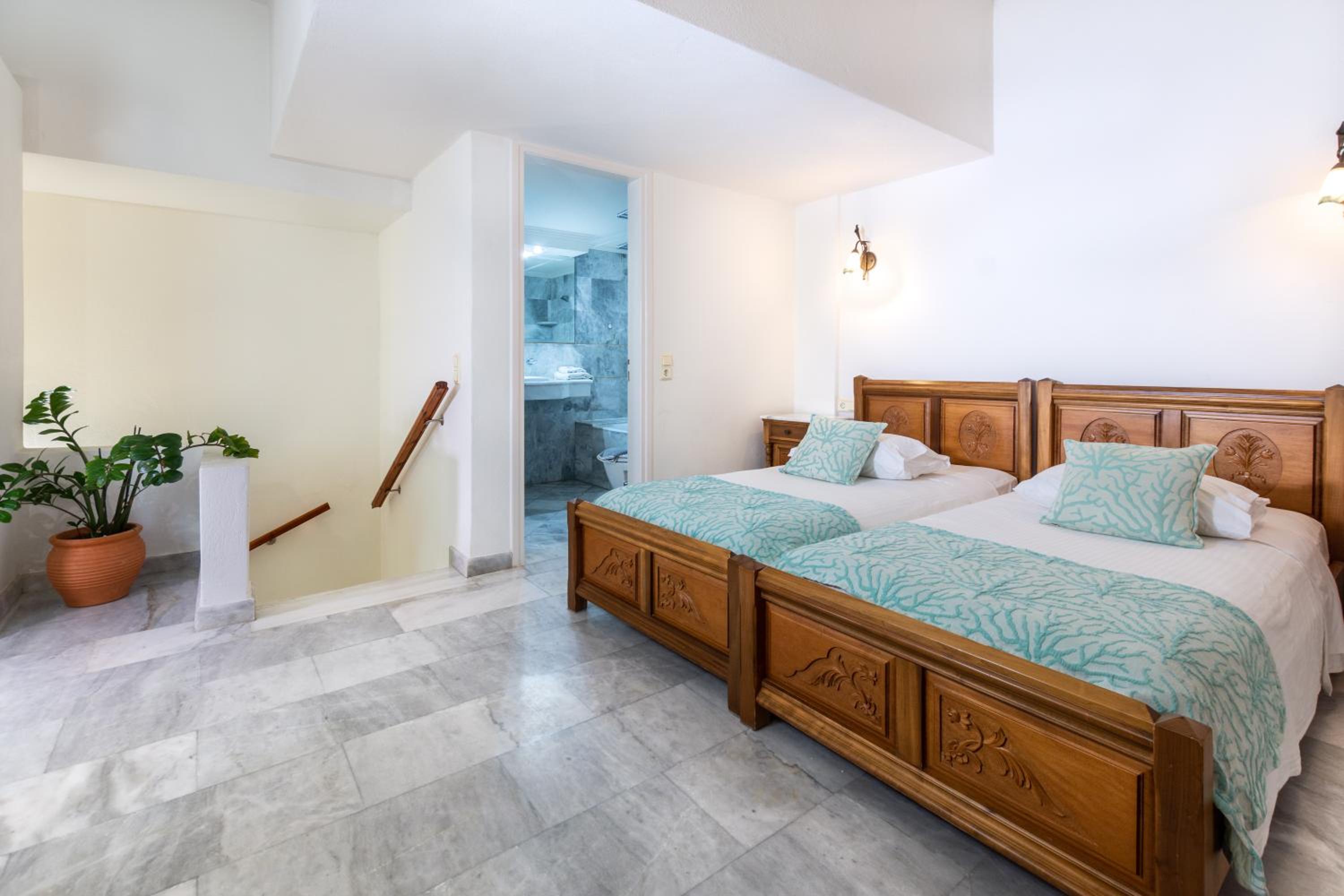 Duplex Apartment - Photo 11