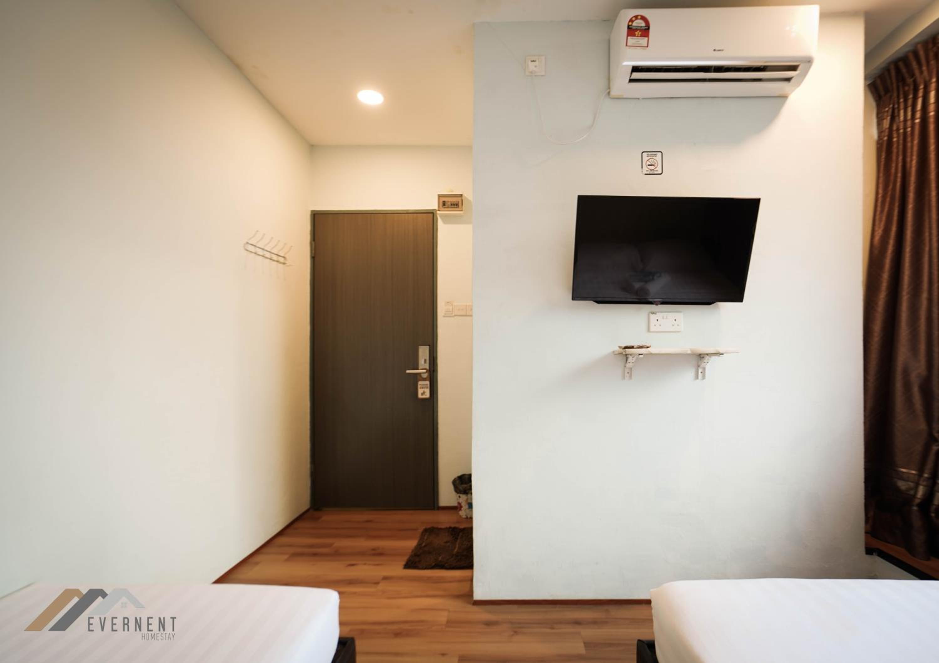 Deluxe Twin Room photo 3