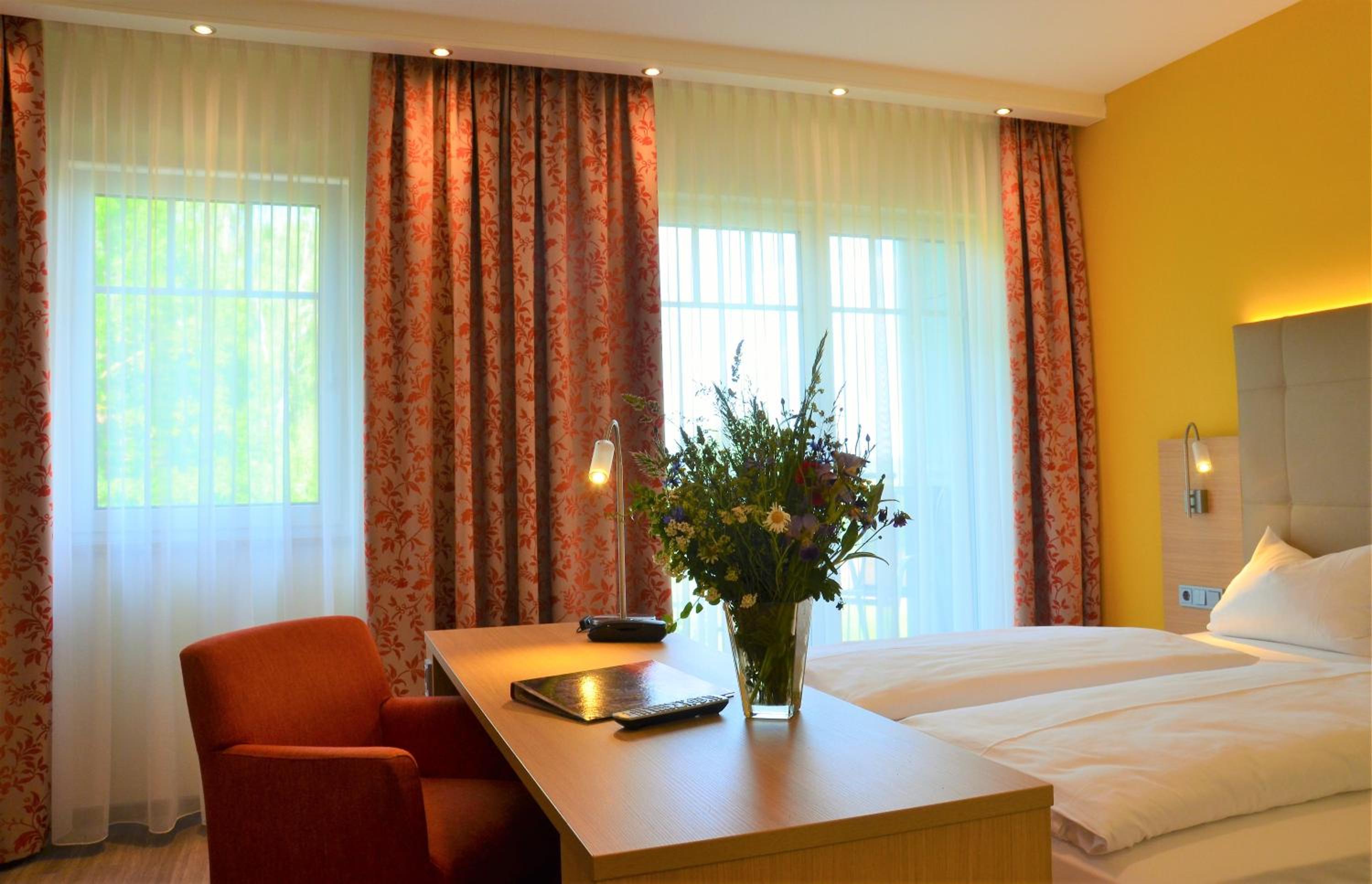 Premium Double Room with Balcony/Terrace - Photo 11