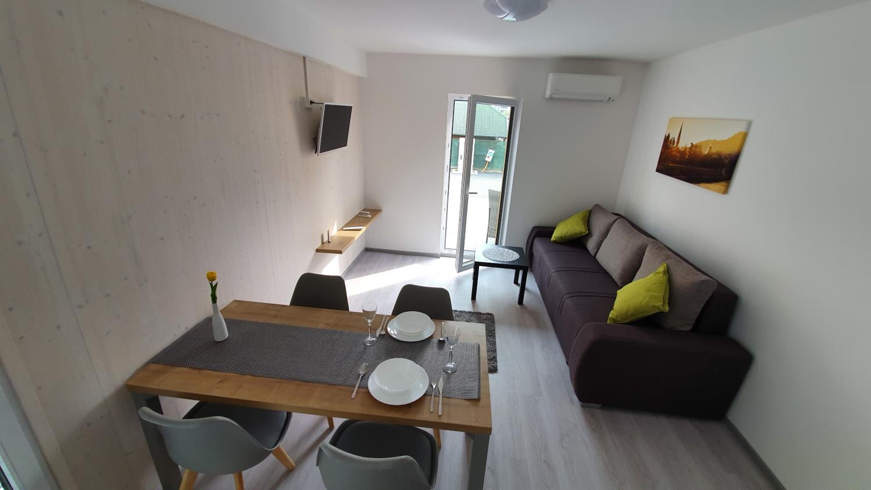 One-Bedroom Apartment with Patio