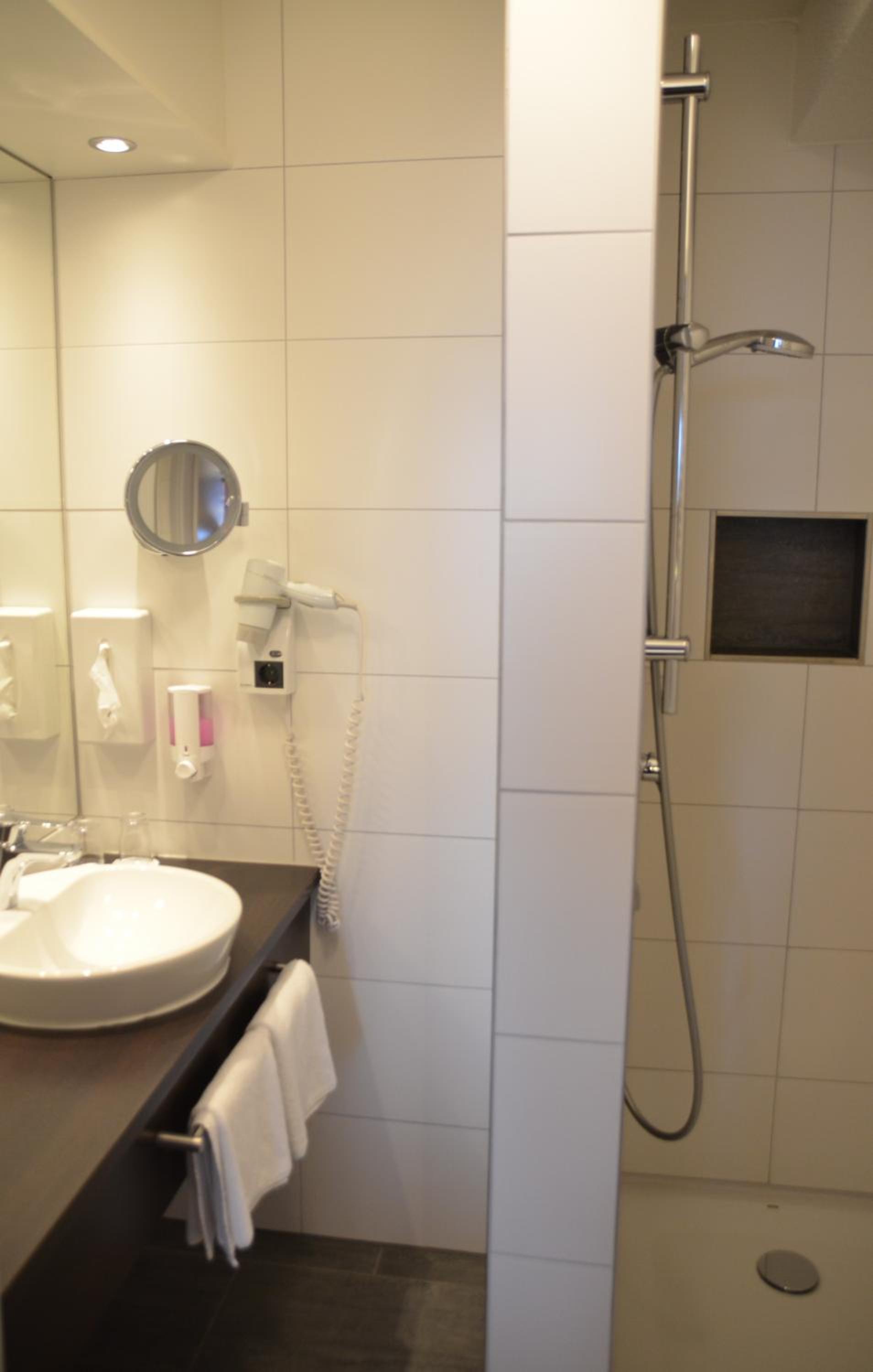 Premium Double Room with Balcony/Terrace - Photo 3