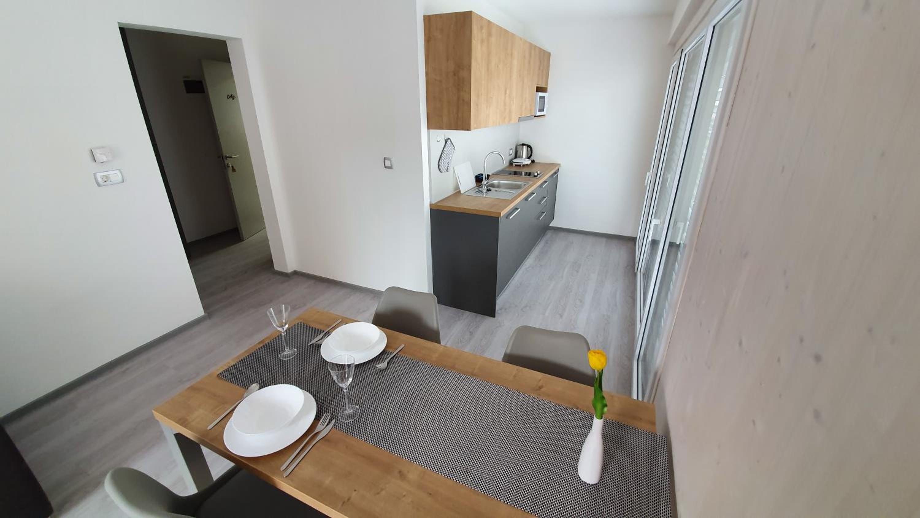 One-Bedroom Apartment with Patio photo 2