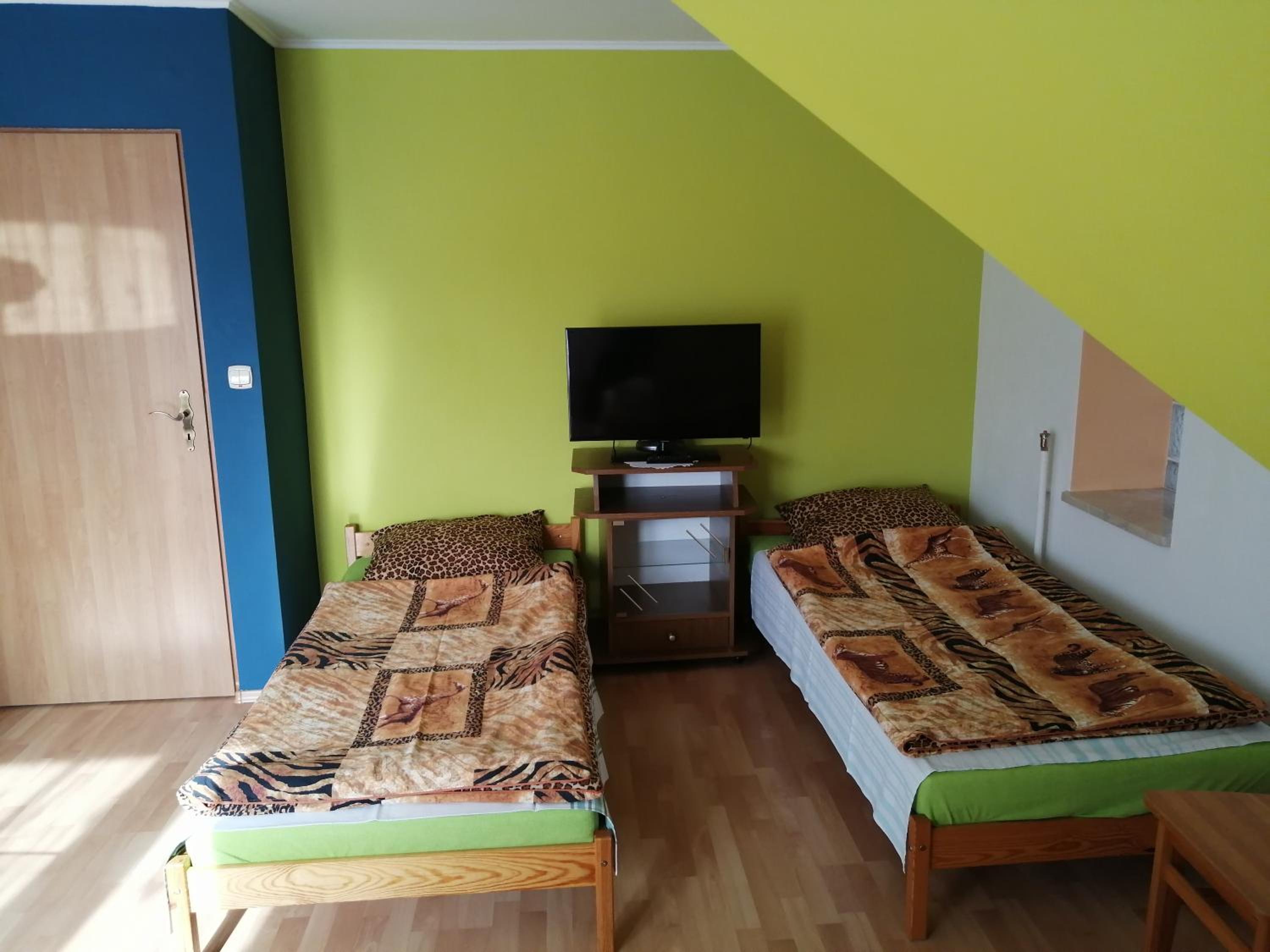 Quadruple Room - Photo 1