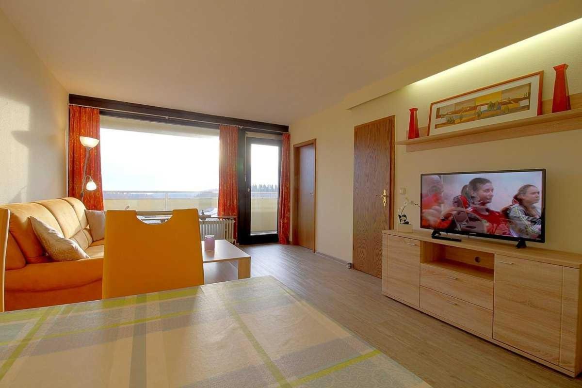 Apartment photo 2