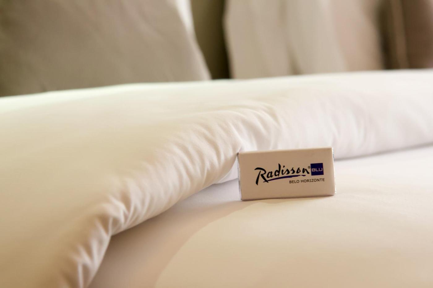 Deluxe Double Room thumbnail 6