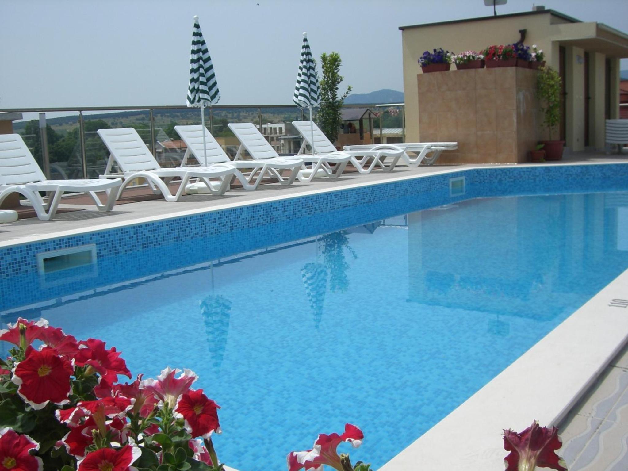 One-Bedroom Apartment with Balcony - Photo 8