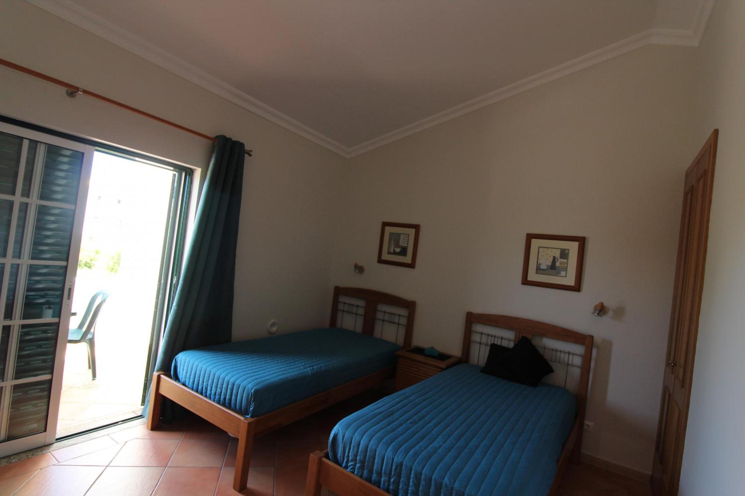 Villa - Photo 6