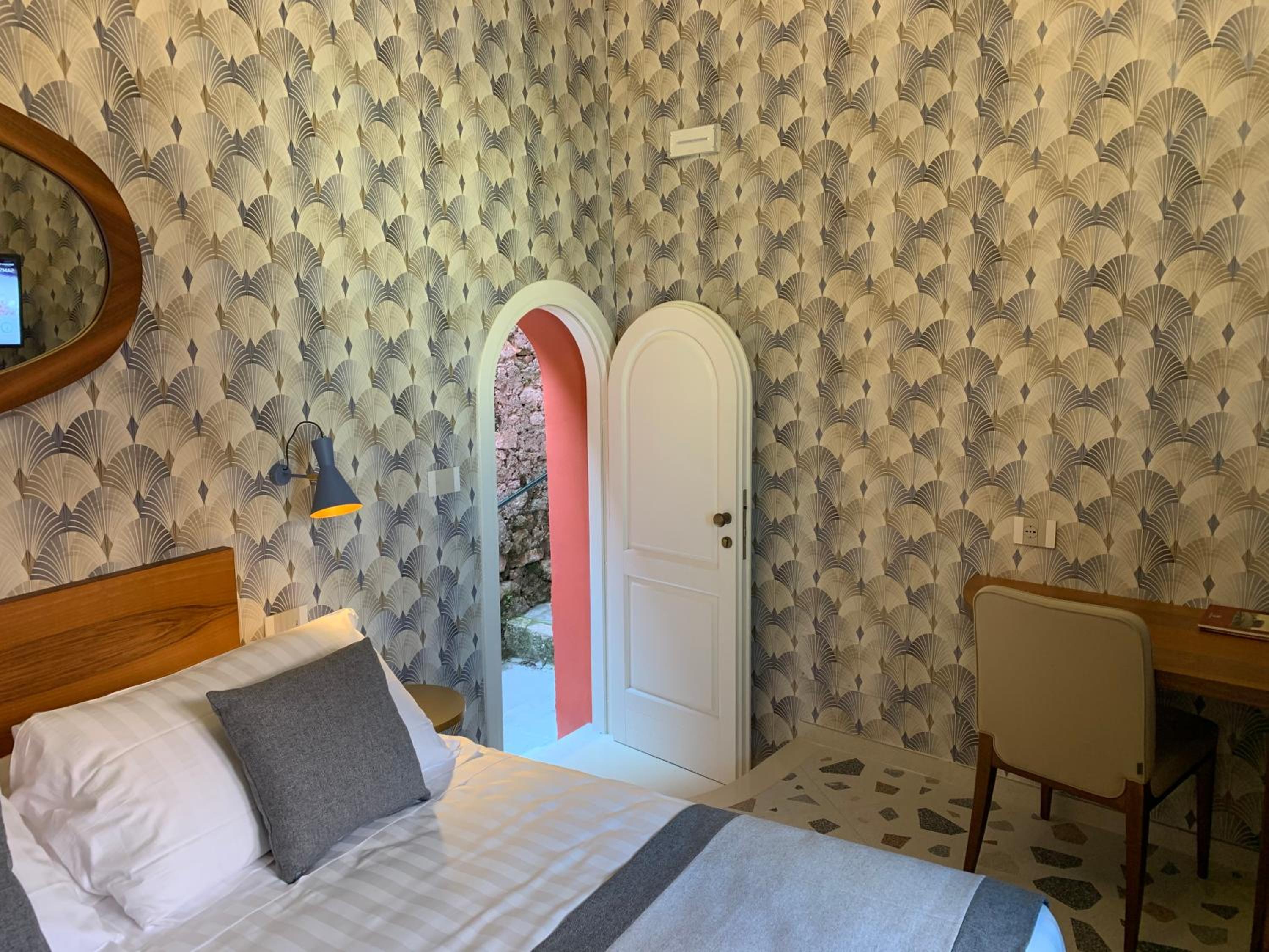Double Room - Photo 20