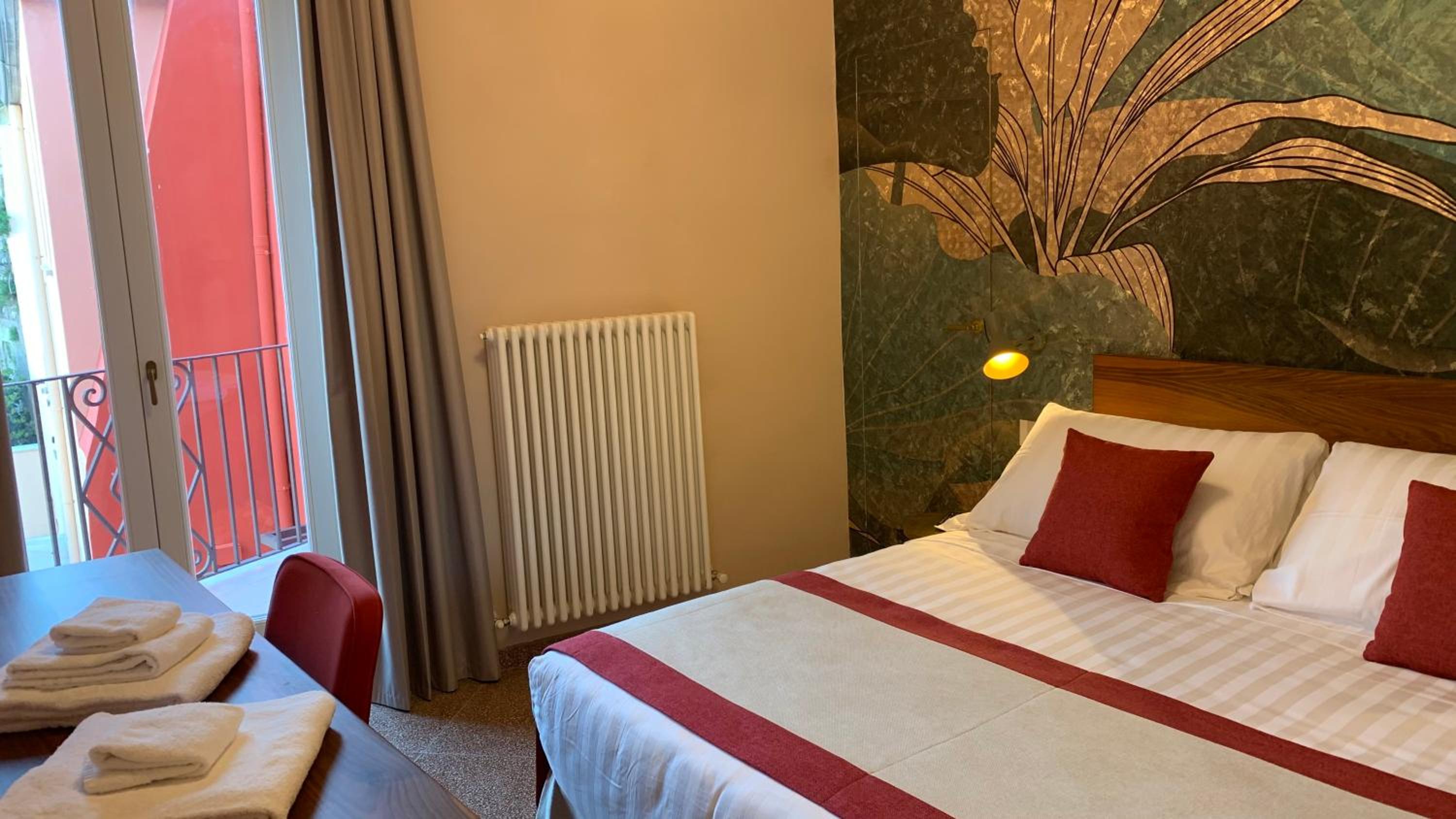 Double Room - Photo 1