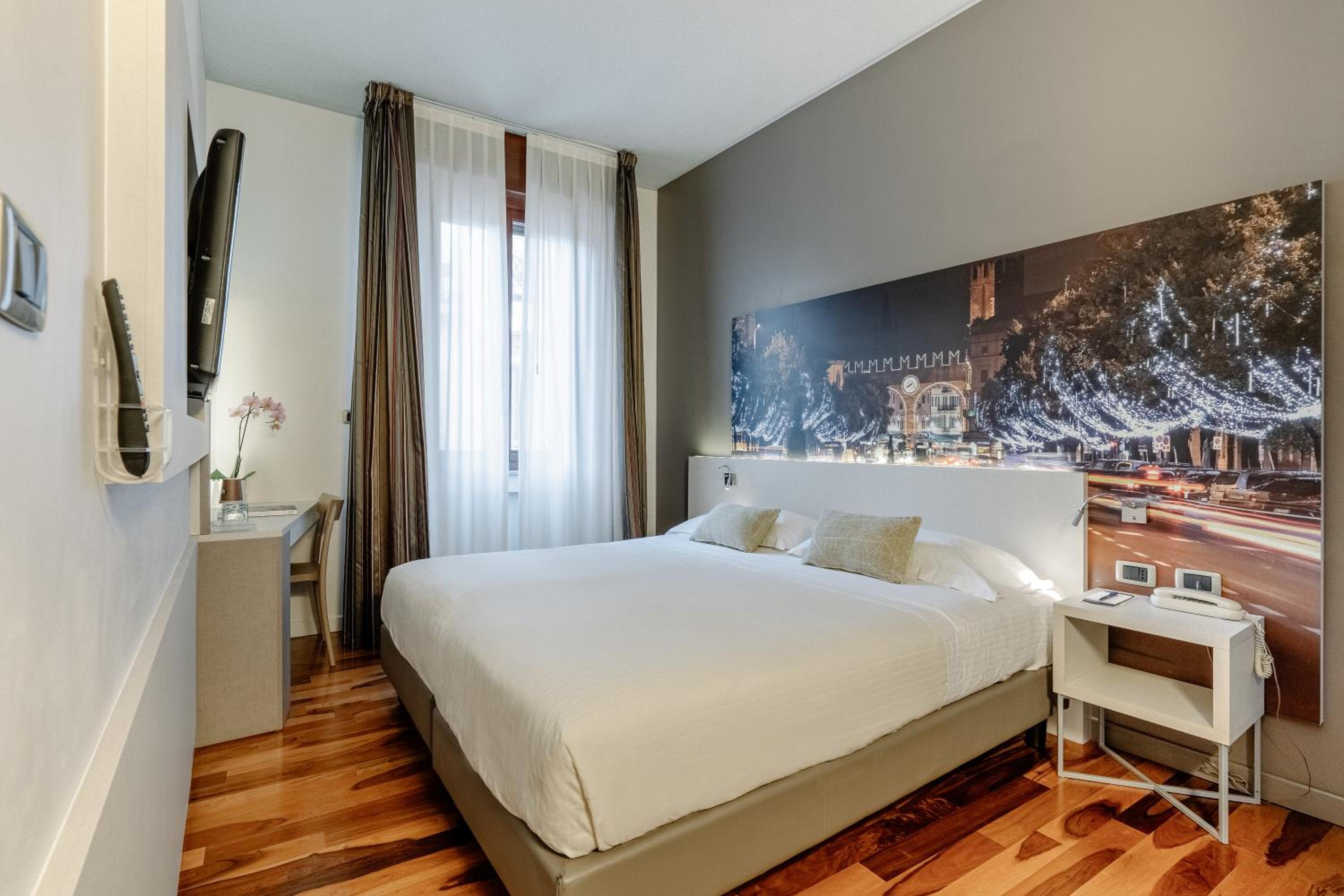 Economy Double Room - Photo 6