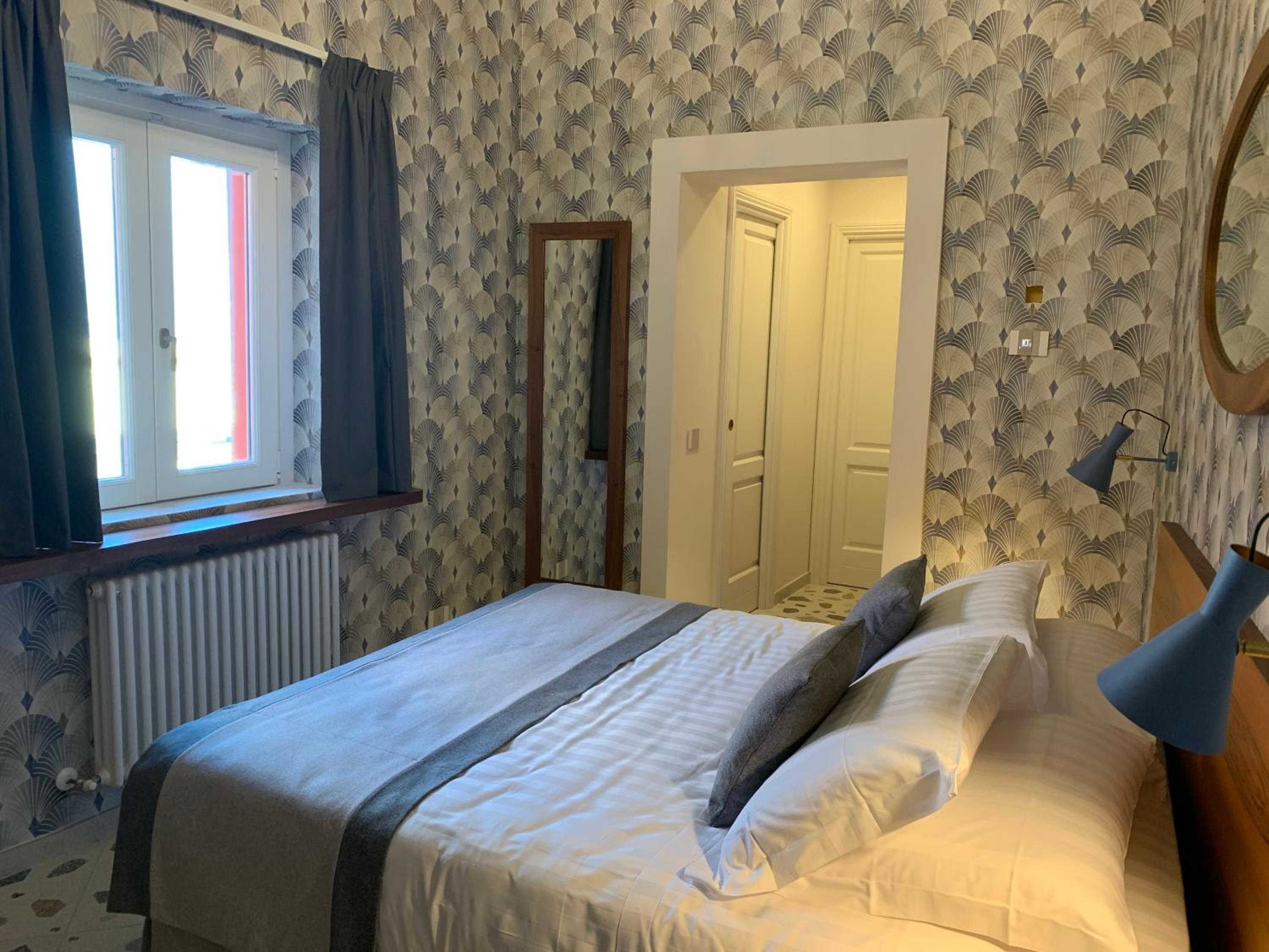 Double Room - Photo 15