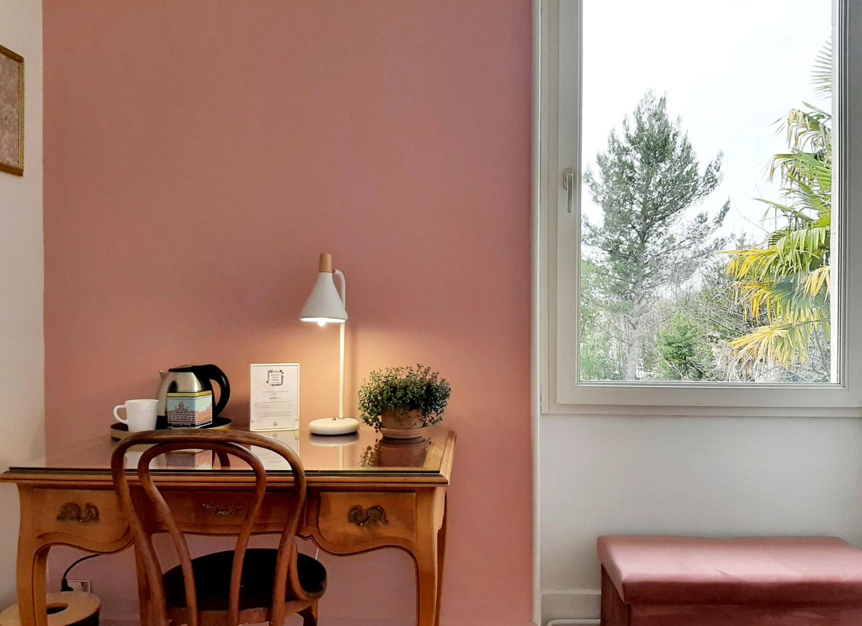 Suite with Garden View