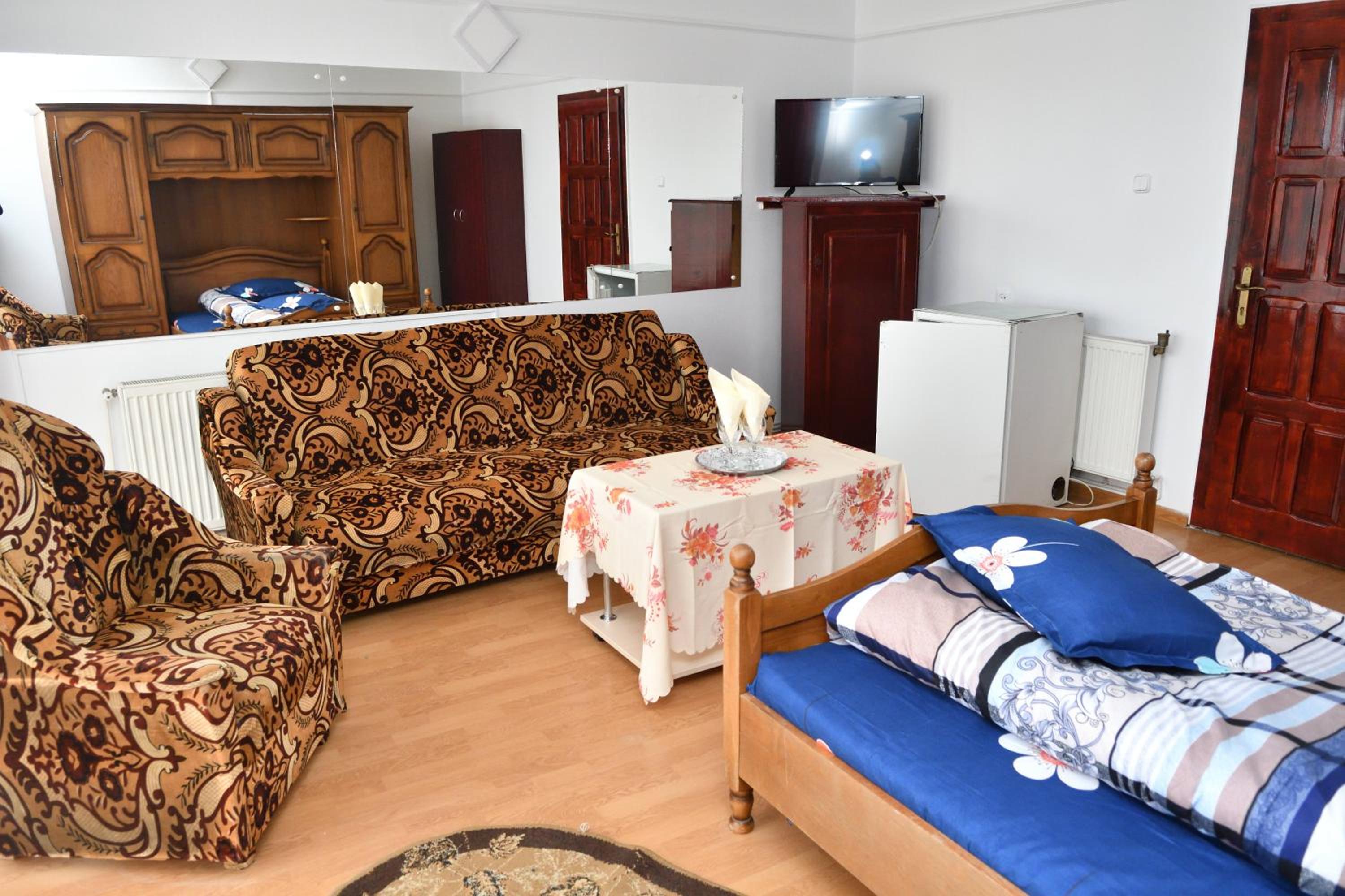 Two-Bedroom Apartment photo 2