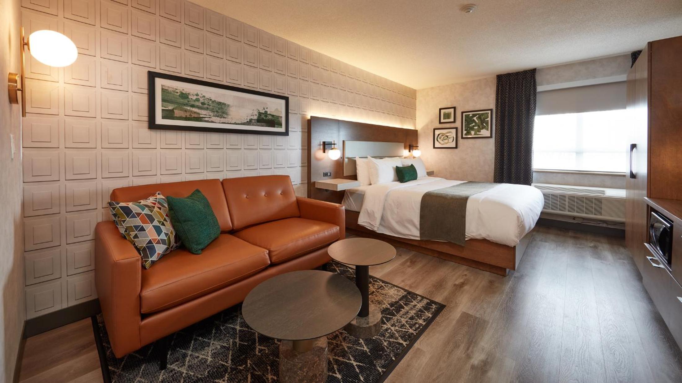 Business King Room - Fully Renovated 2021