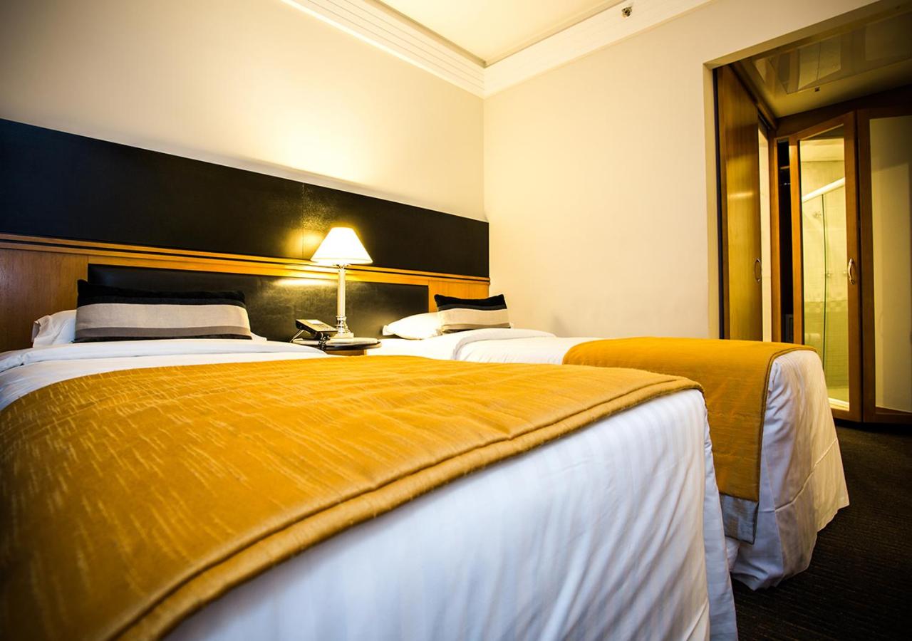 Standard Suite - Photo 10