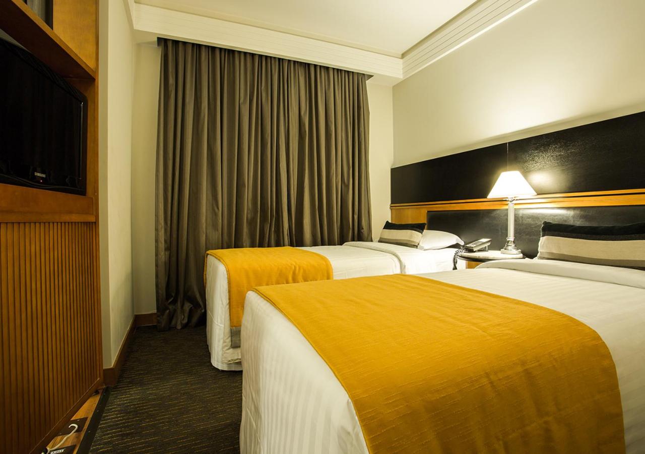 Standard Suite - Photo 12