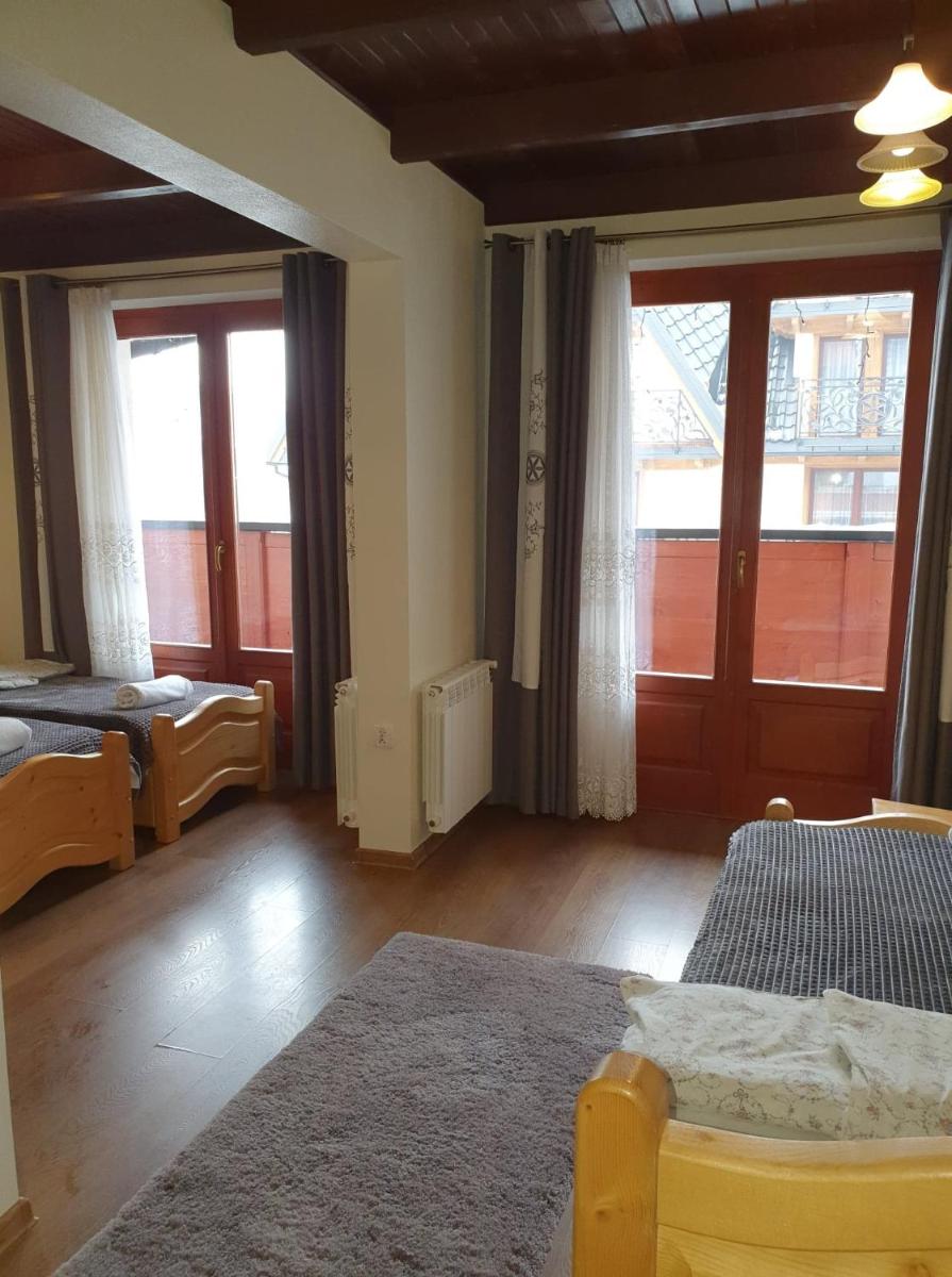 Quadruple Room photo 1