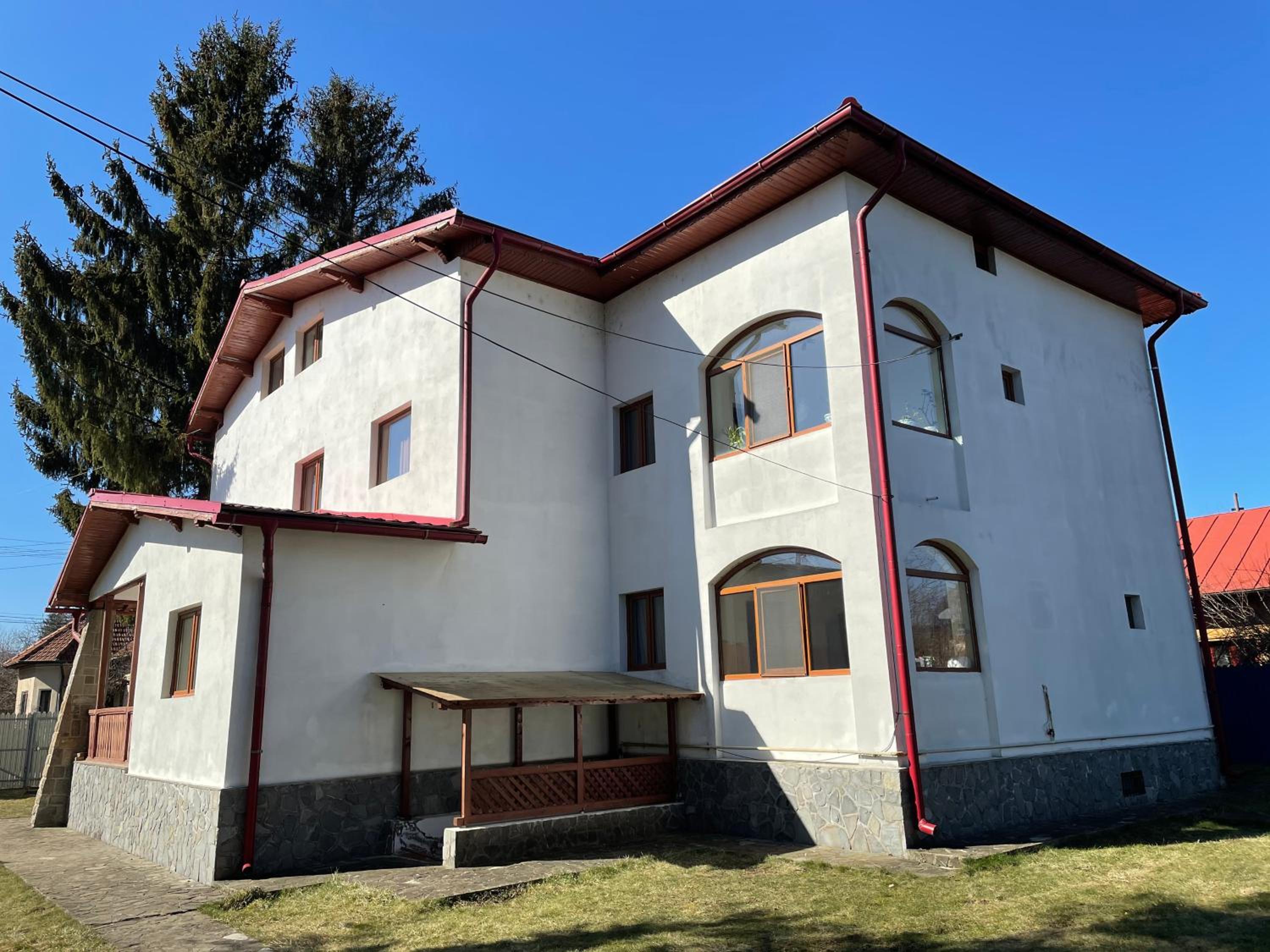 Villa photo 2